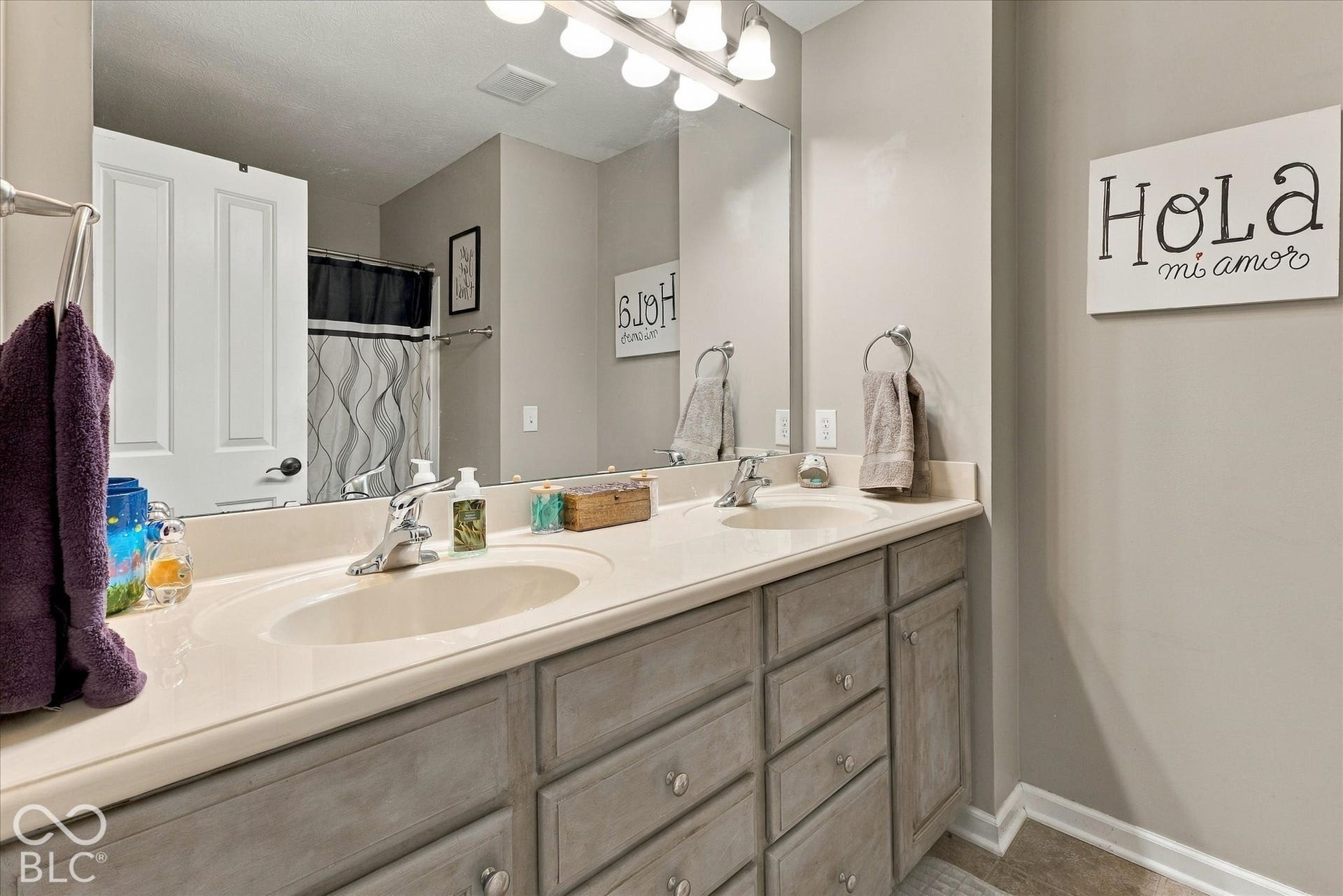 15356 Ackerley Drive, Fishers, IN 46040 15356 Ackerley Drive, Fishers, IN 46040