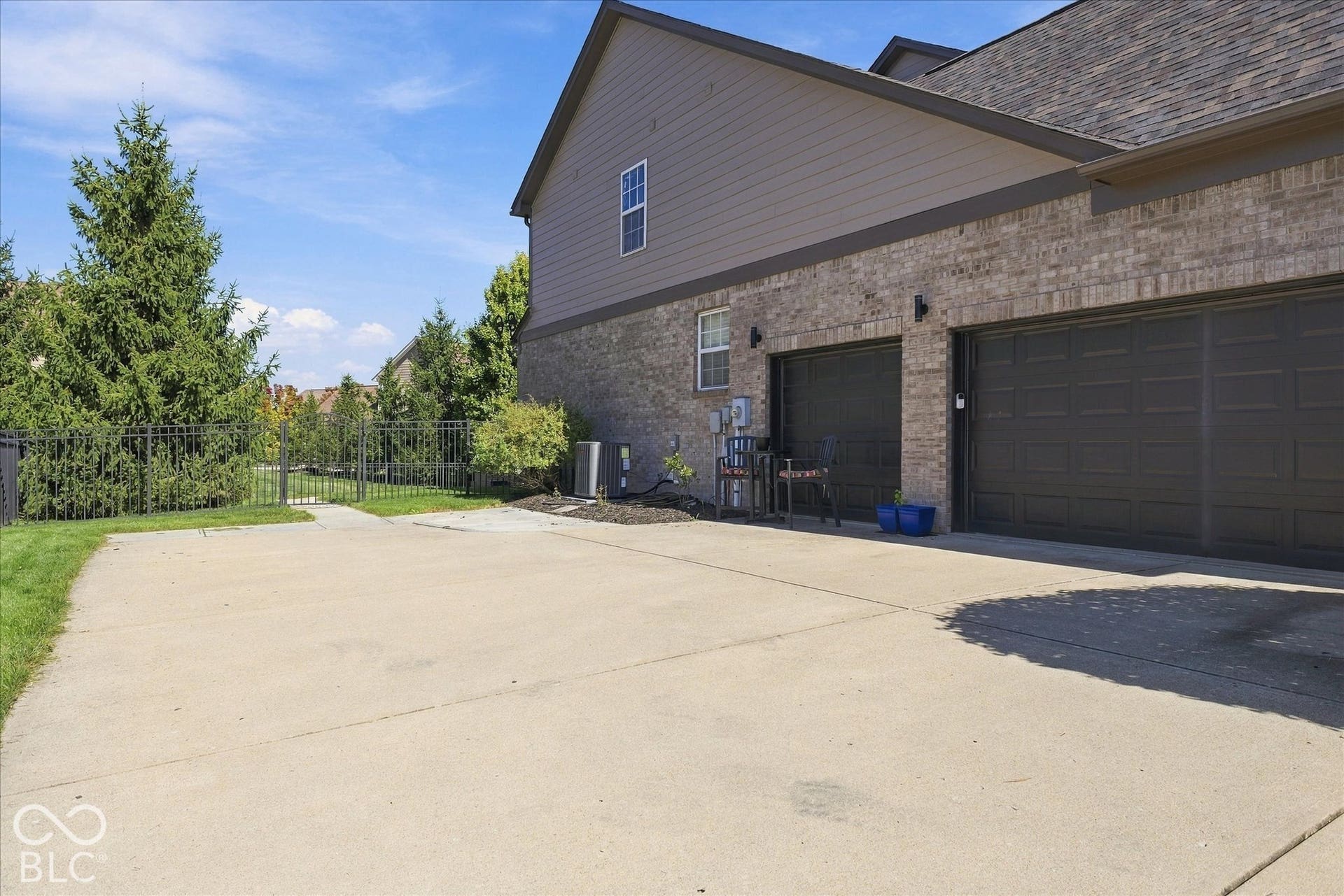 15356 Ackerley Drive, Fishers, IN 46040 15356 Ackerley Drive, Fishers, IN 46040