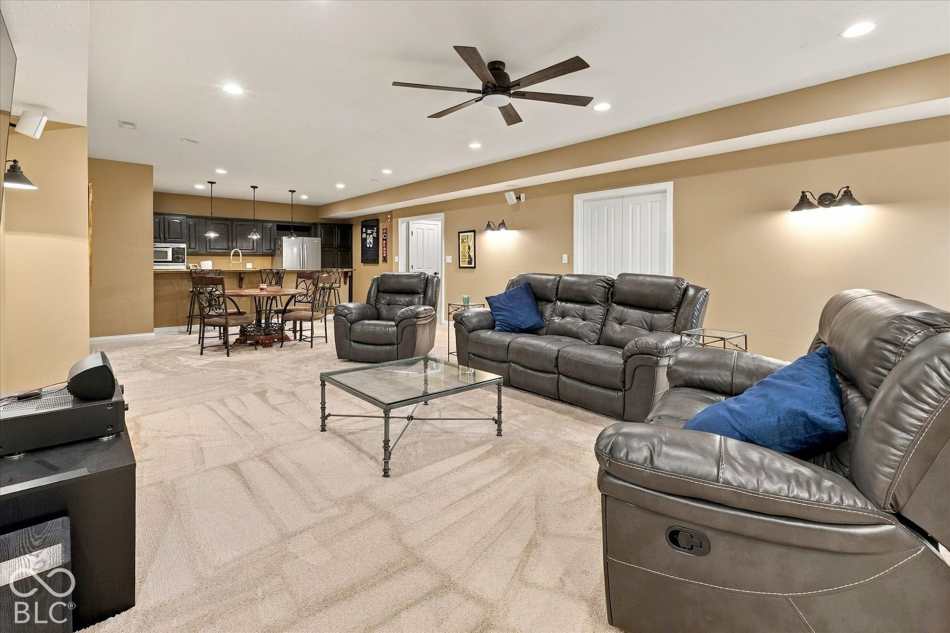 15356 Ackerley Drive, Fishers, IN 46040 15356 Ackerley Drive, Fishers, IN 46040