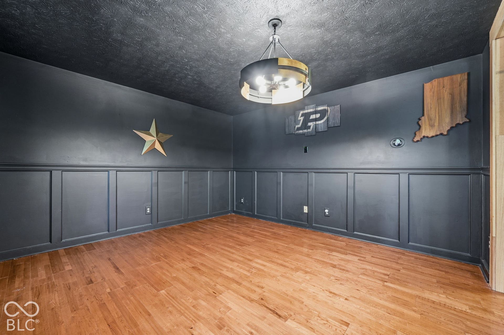 The Living Room Was Used As A Game Room & Drench Painted