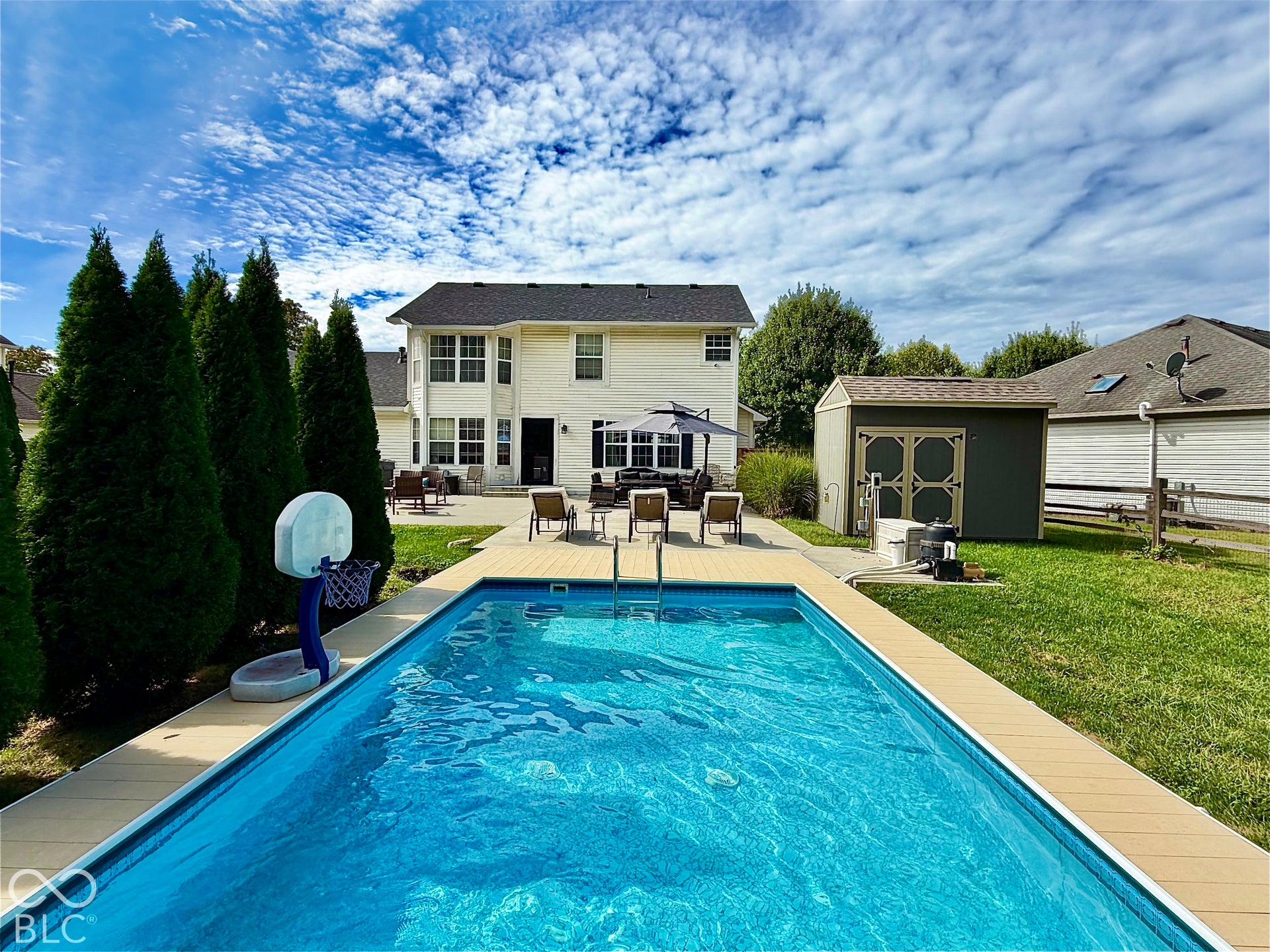 Gorgeous Kyak Sports Pool Has New Solar Cover This Year And Pool Pump 2023