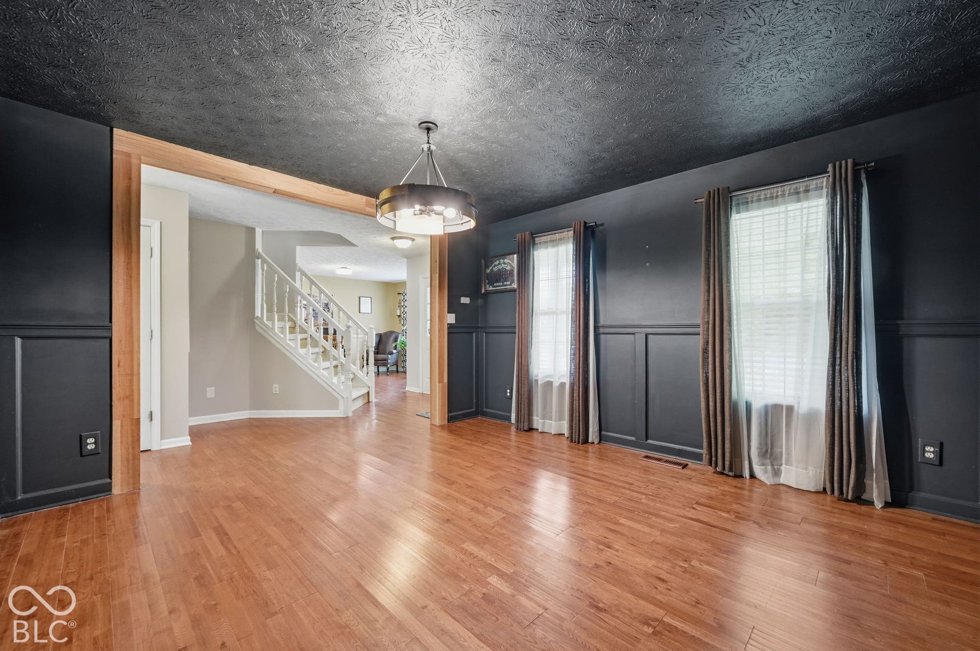 Formal Living Room - Was Used As A Game Room