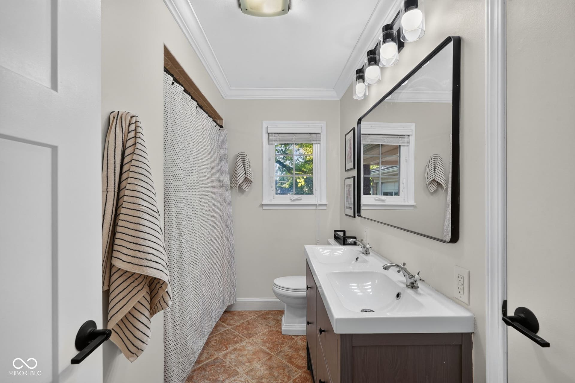 7420 Jewel Lane, Indianapolis, IN 46250