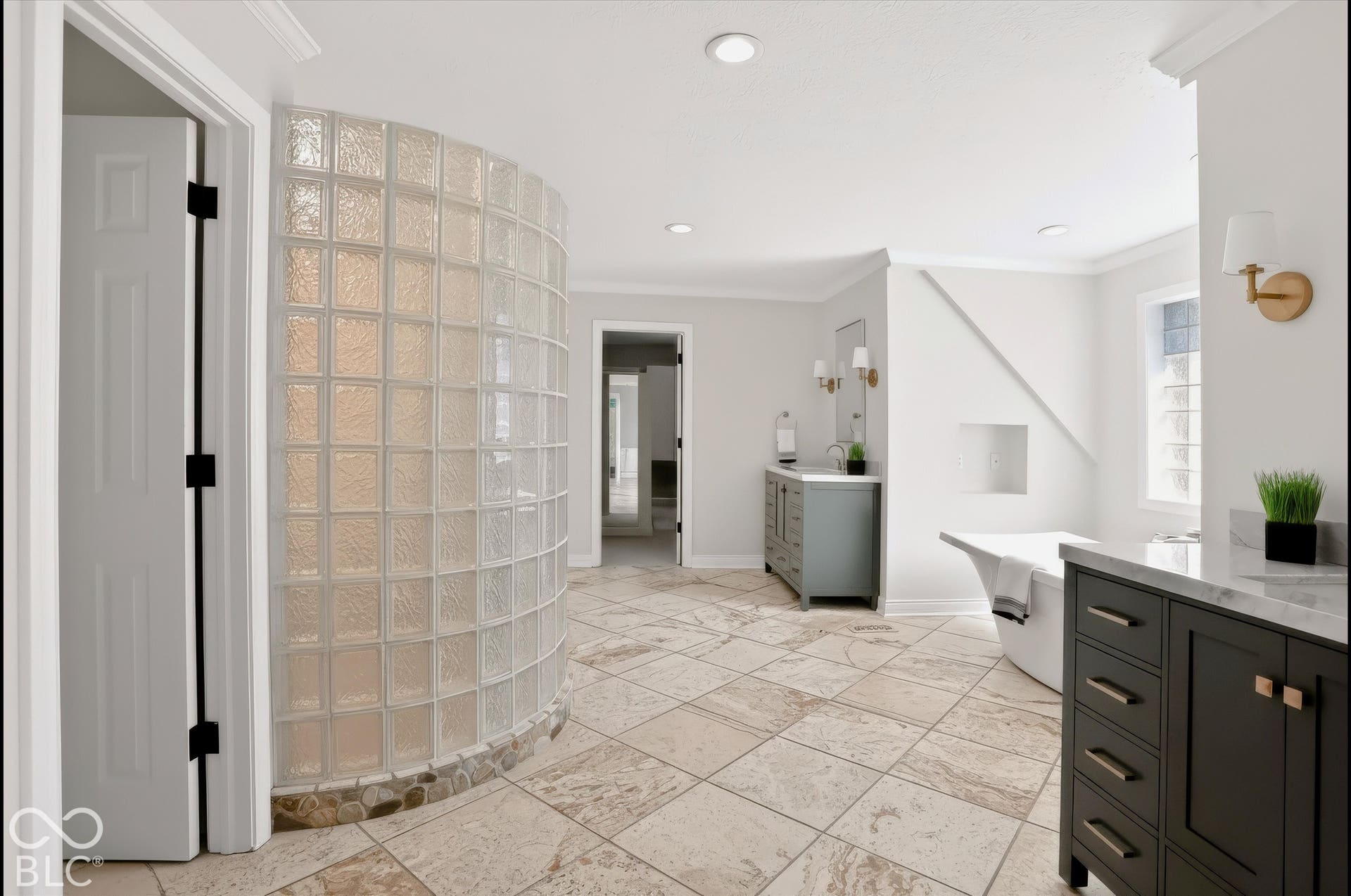 12400 Pebblepointe Pass, Carmel, IN 46033