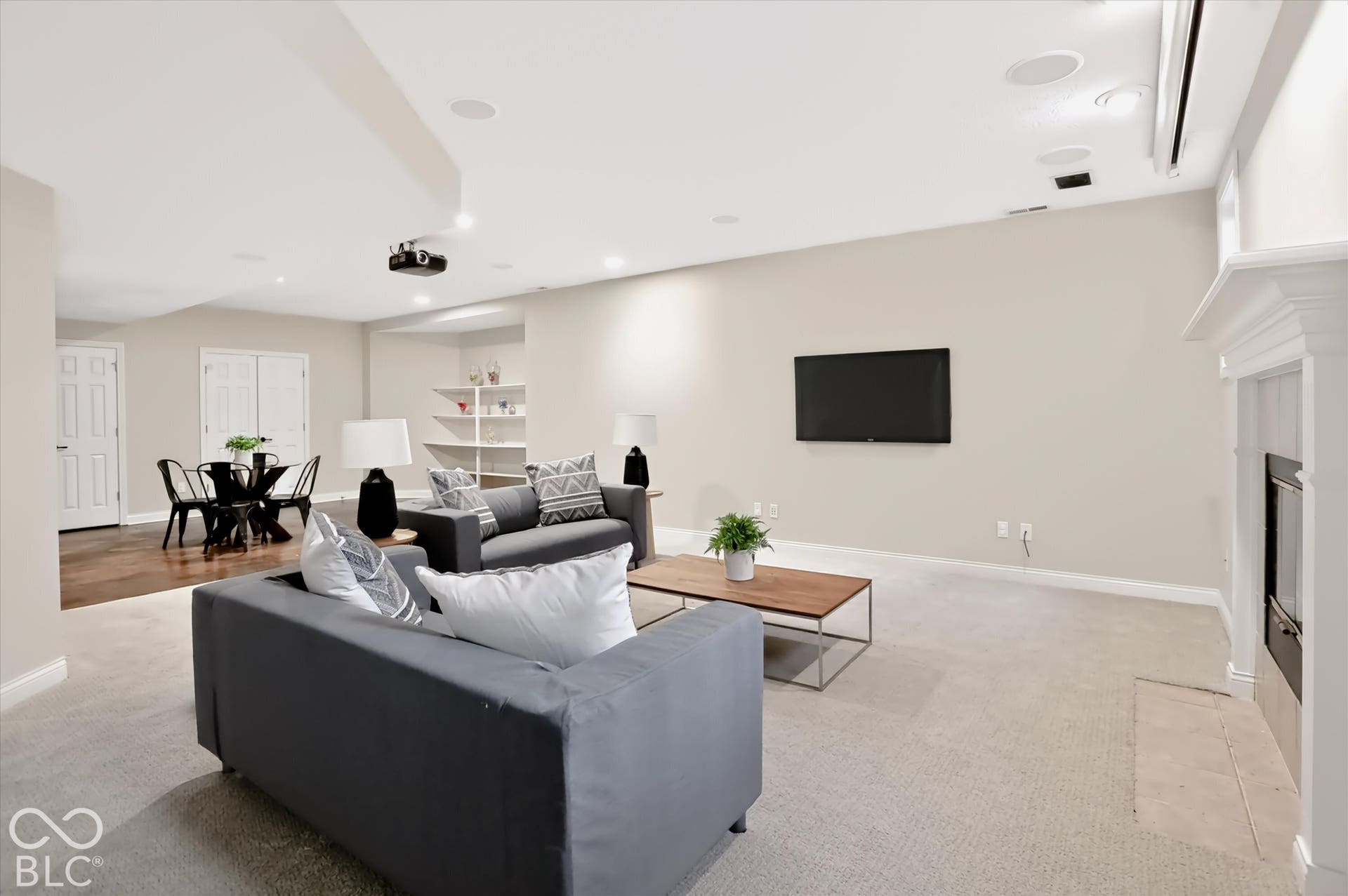 12400 Pebblepointe Pass, Carmel, IN 46033