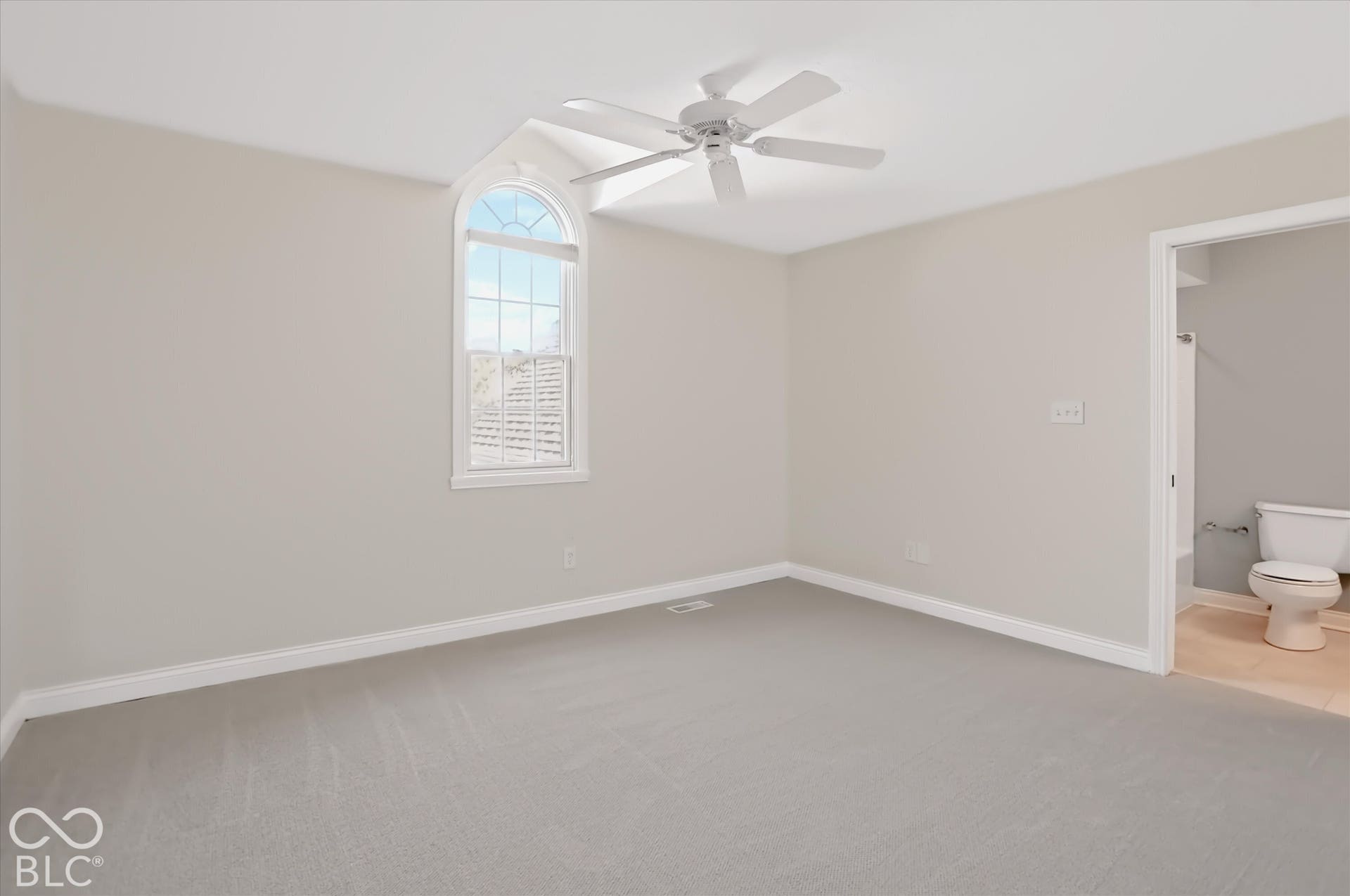 12400 Pebblepointe Pass, Carmel, IN 46033