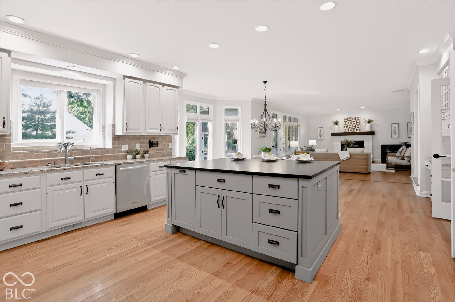 12400 Pebblepointe Pass, Carmel, IN 46033
