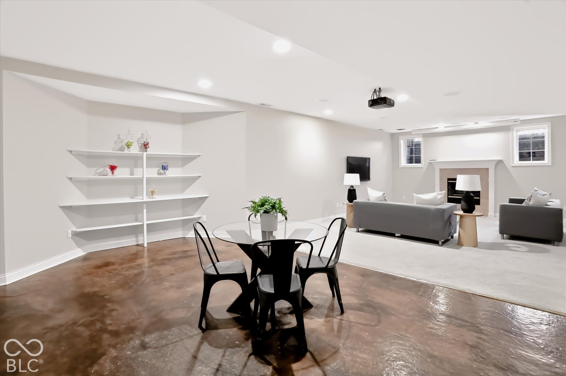 12400 Pebblepointe Pass, Carmel, IN 46033