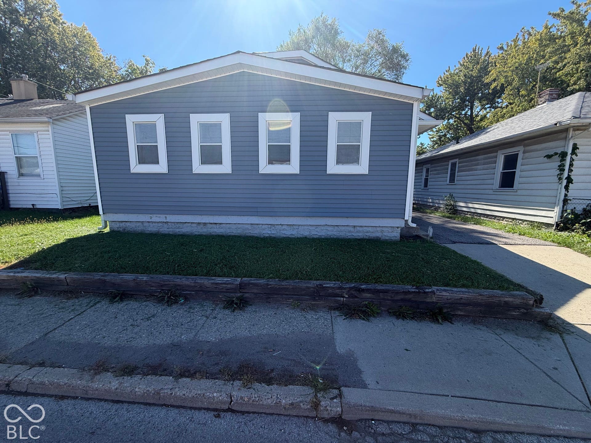 3907 E 16th Street, Indianapolis, IN 46201
