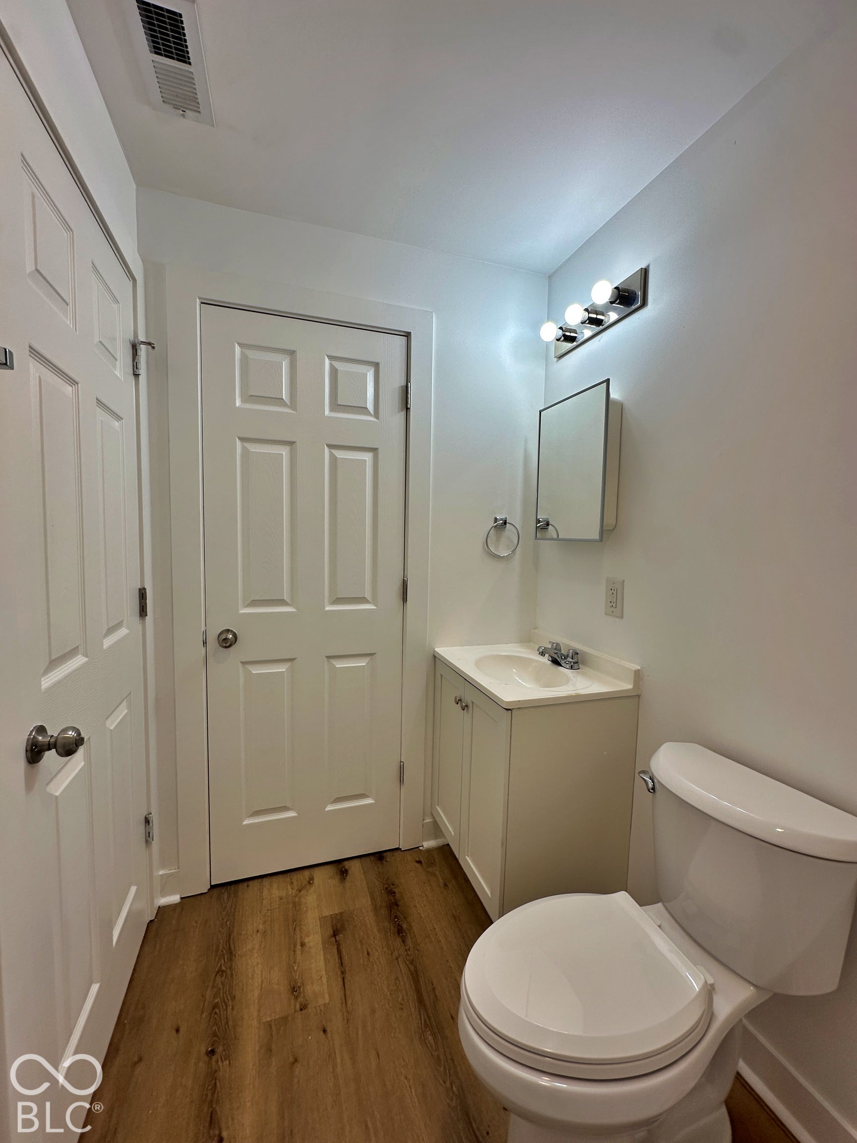 1220 W 30th Street, Indianapolis, IN 46208