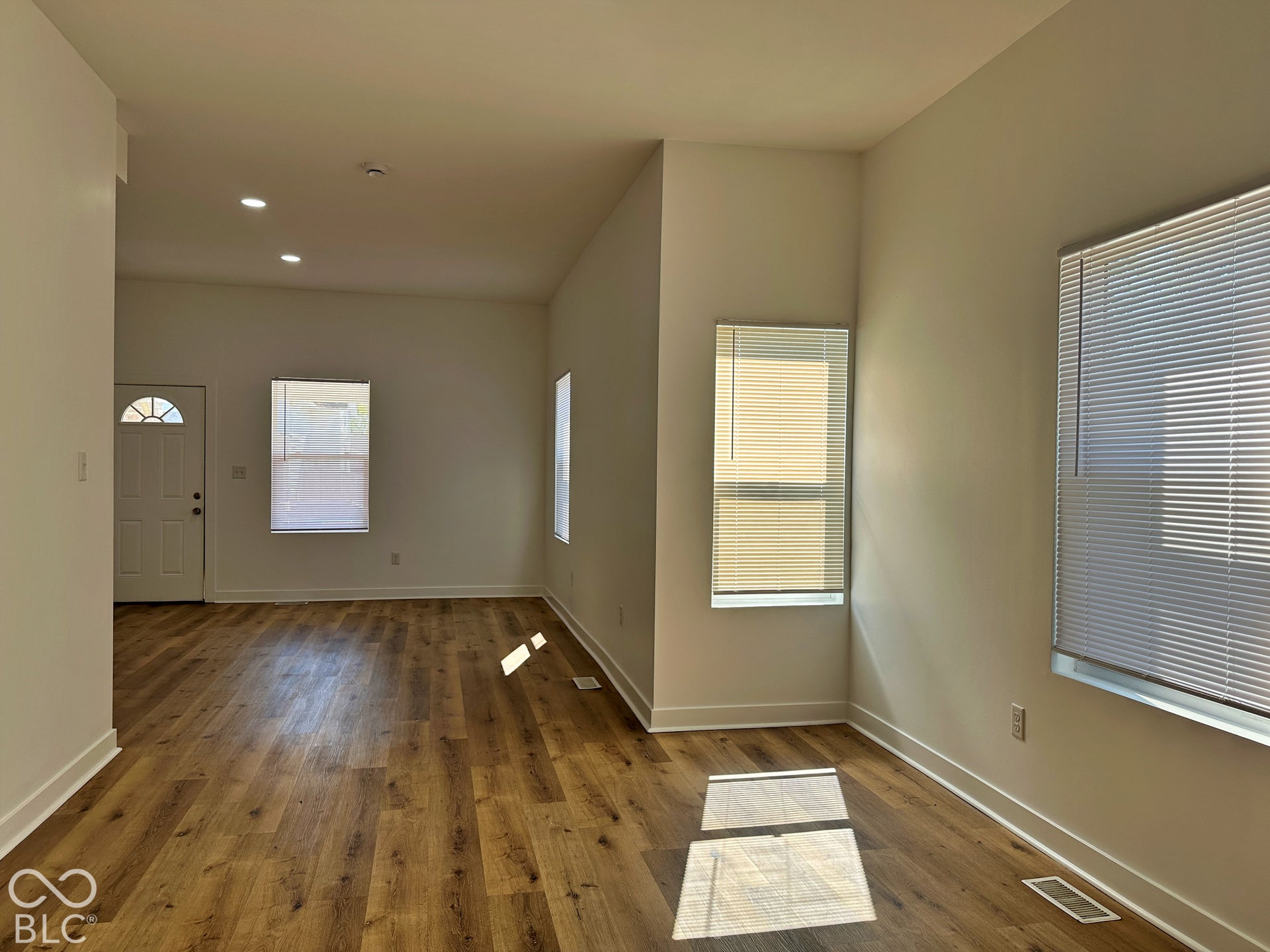 1220 W 30th Street, Indianapolis, IN 46208