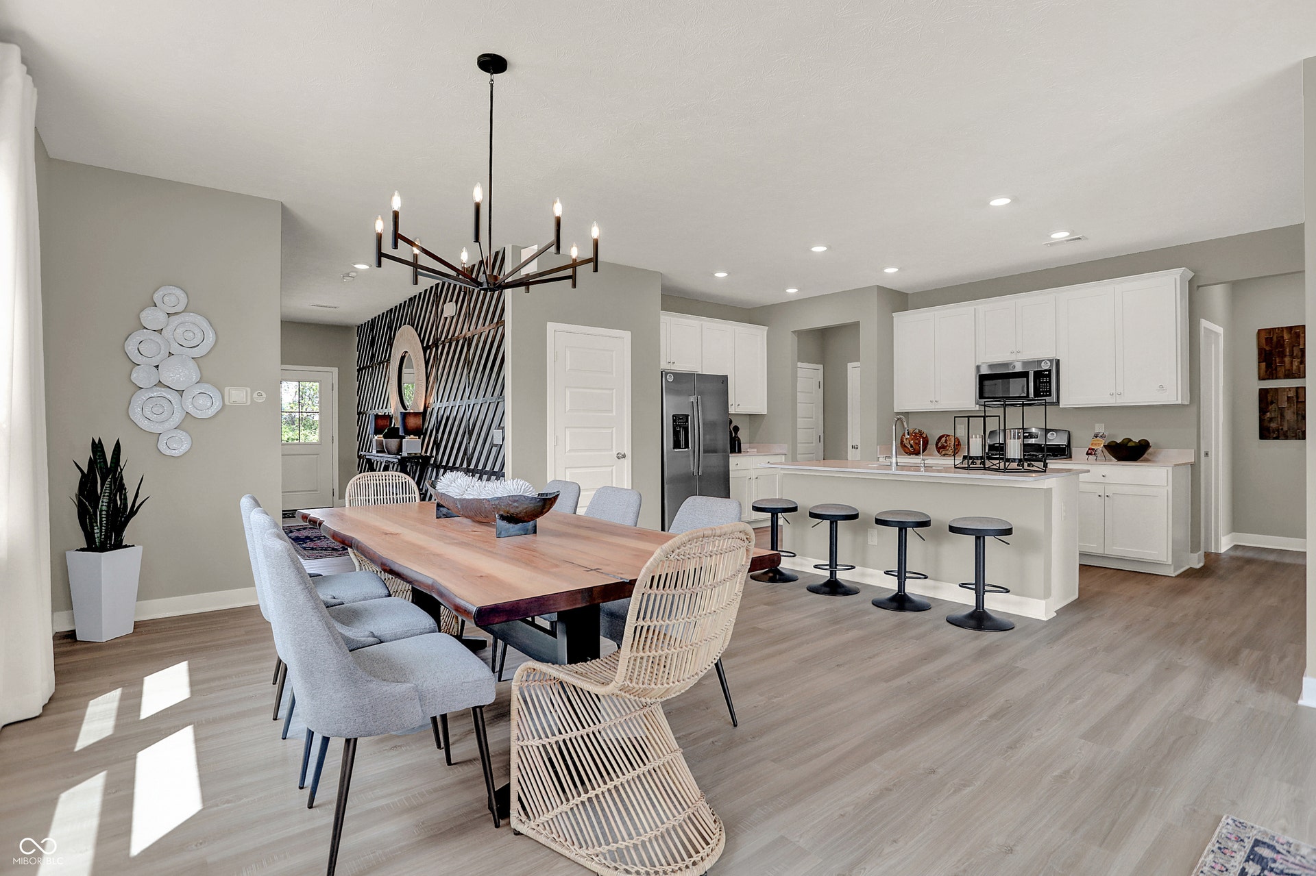 15970 Saint Elias Way, Noblesville, IN 46060