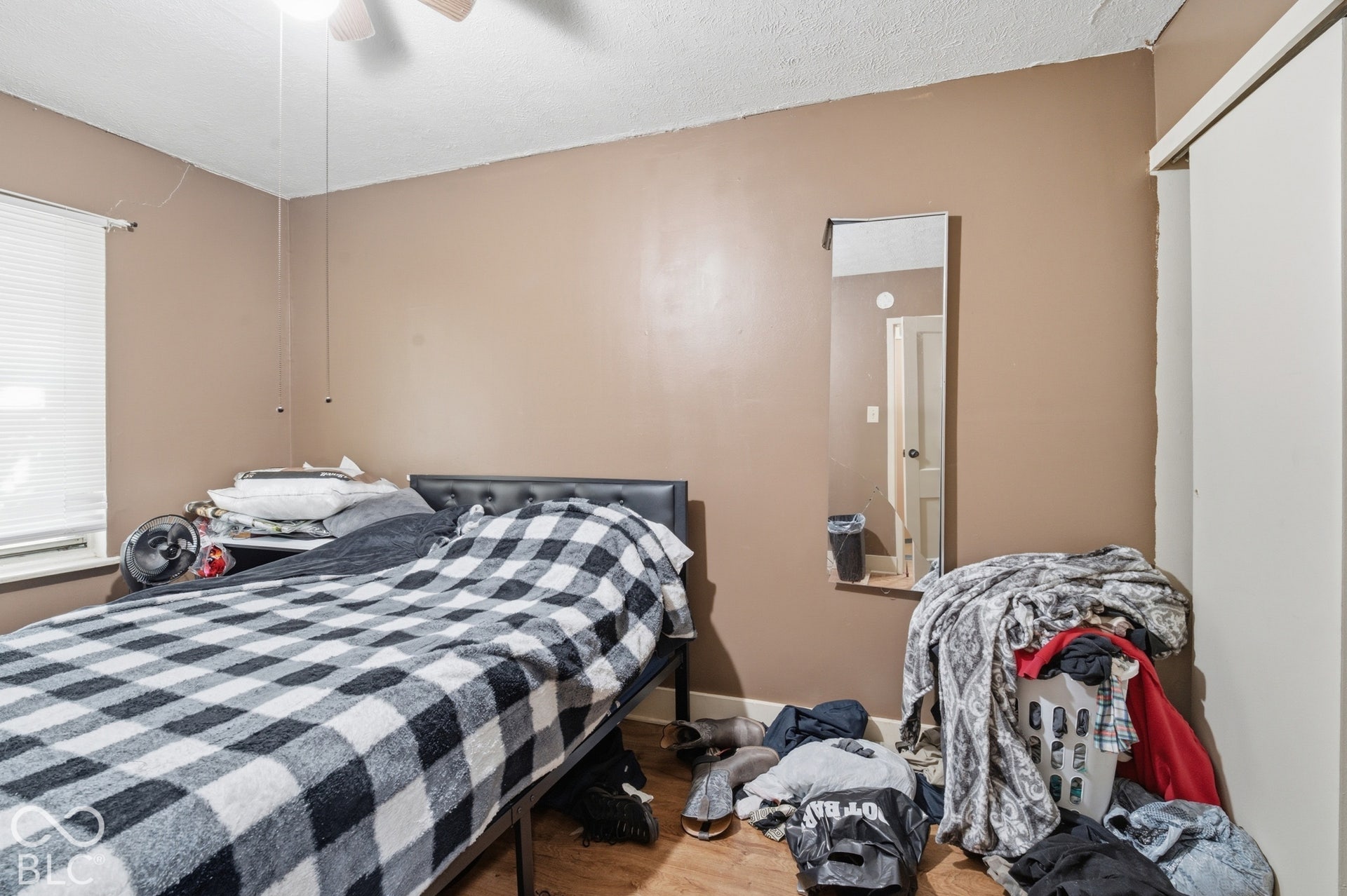 1273 Farley, Indianapolis, IN 46214 Additional content