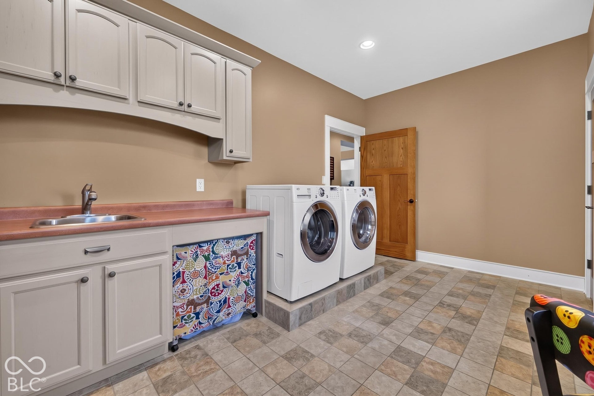 9202 Compton Farm Lane, Indianapolis, IN 46259