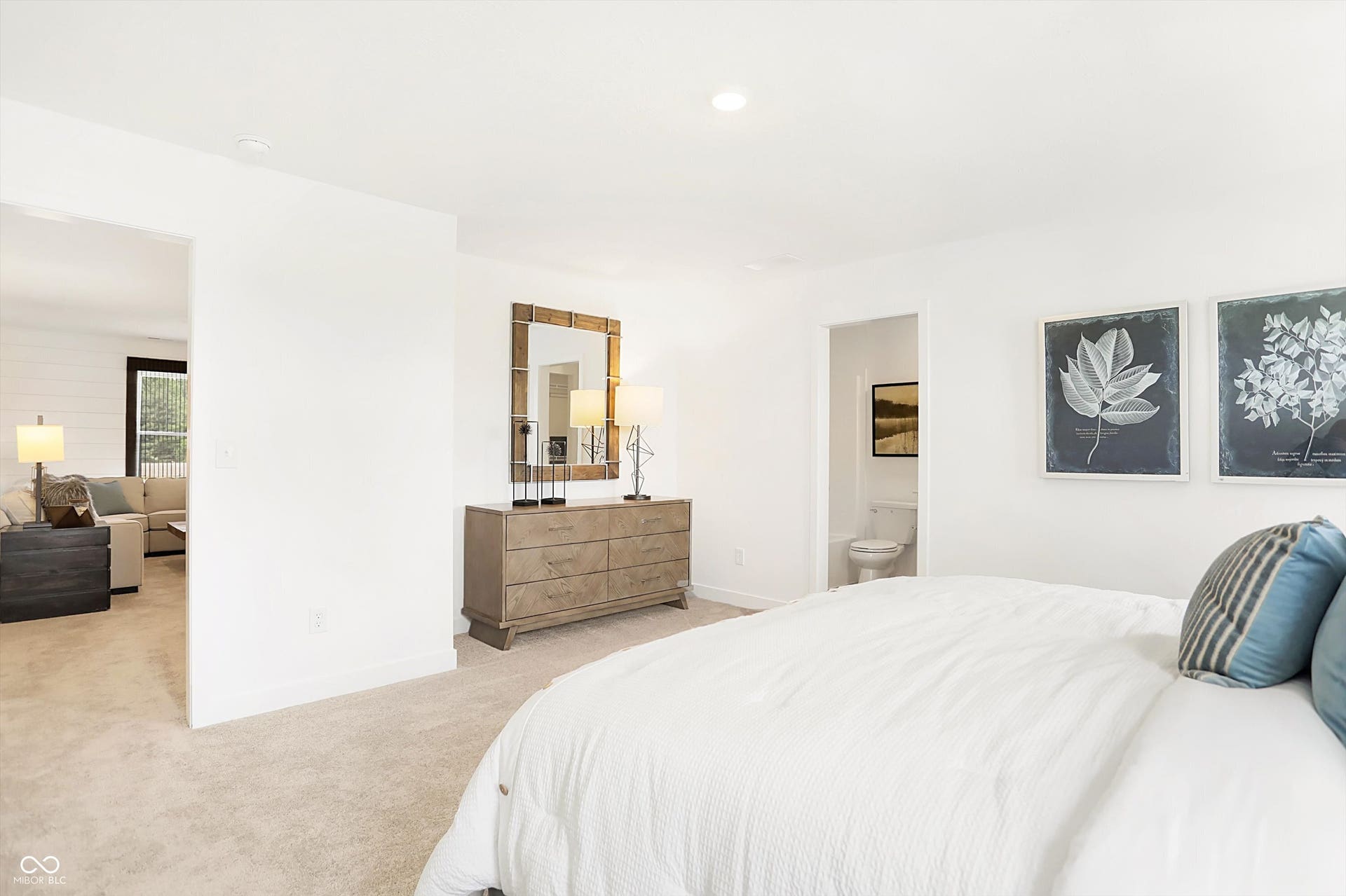 16001 Saint Elias Way, Noblesville, IN 46060