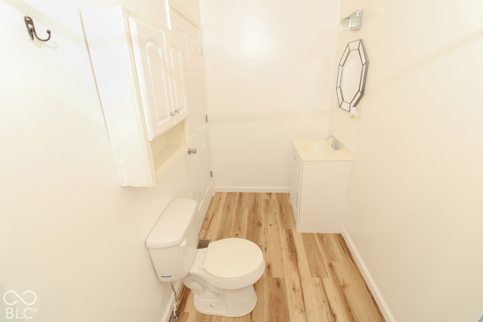 2469 Country Manor Street, North Vernon, IN 47265