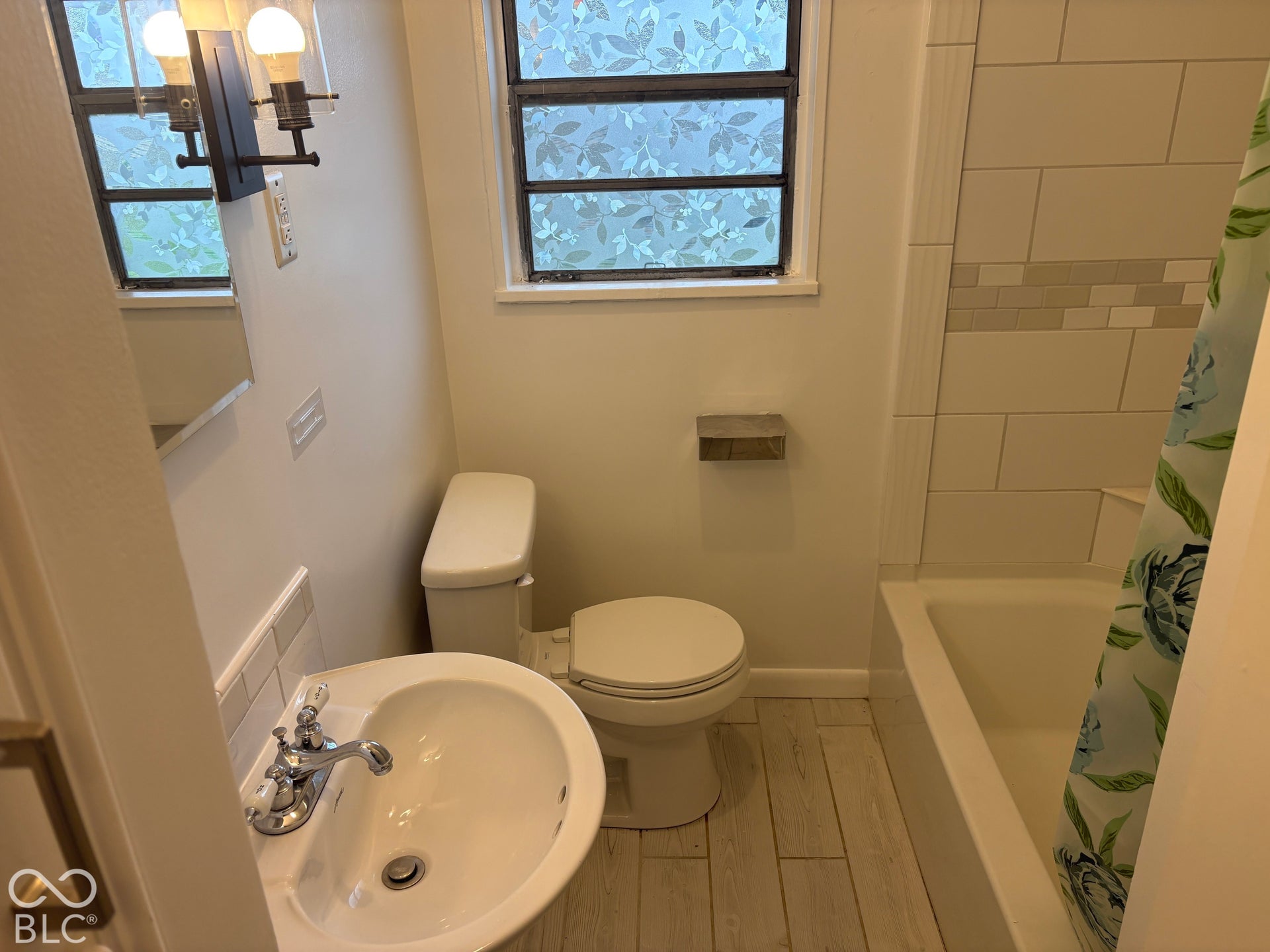 4942 W 11th Street, Indianapolis, IN 46224