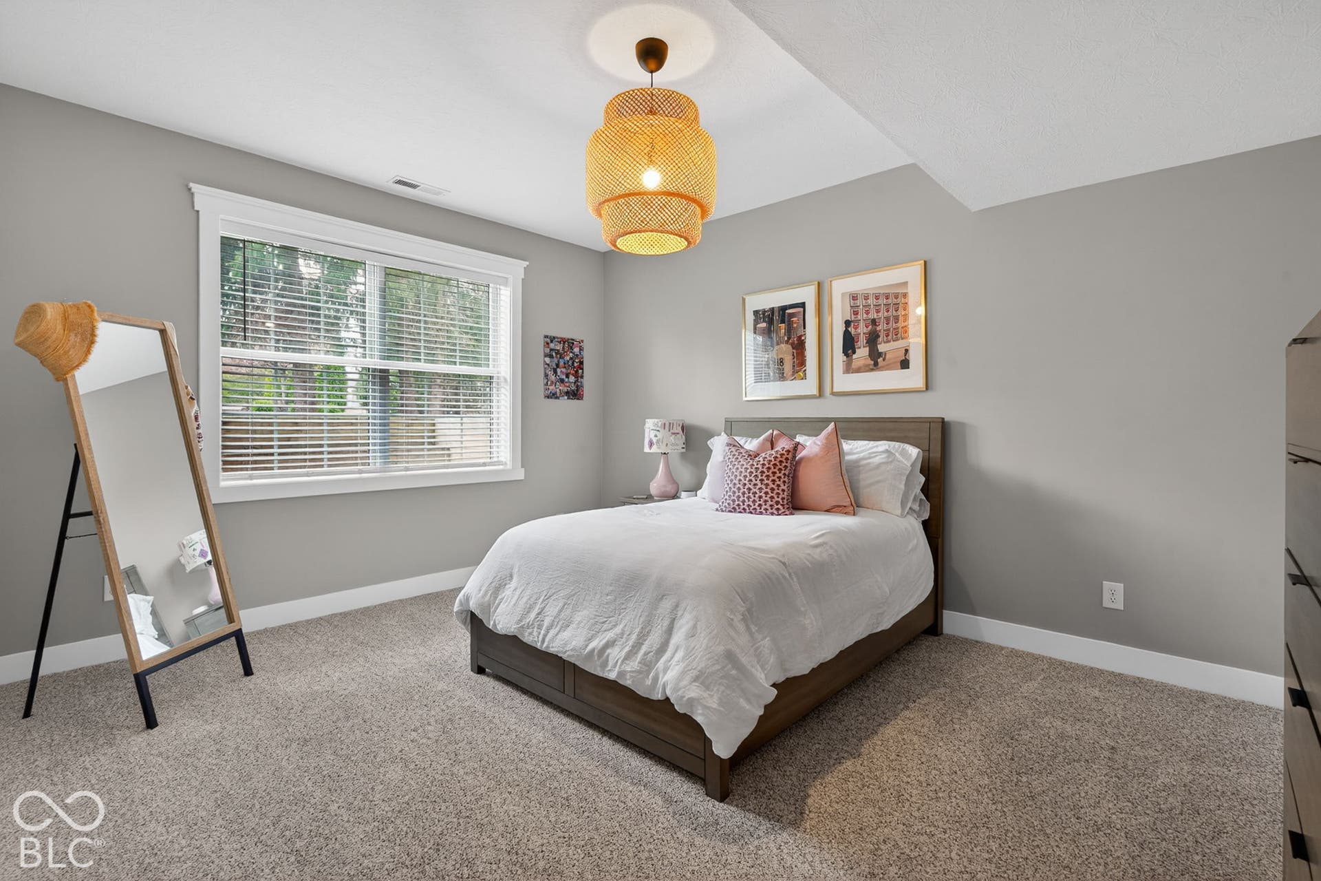 10901 Giselle Way, Fishers, IN 46040