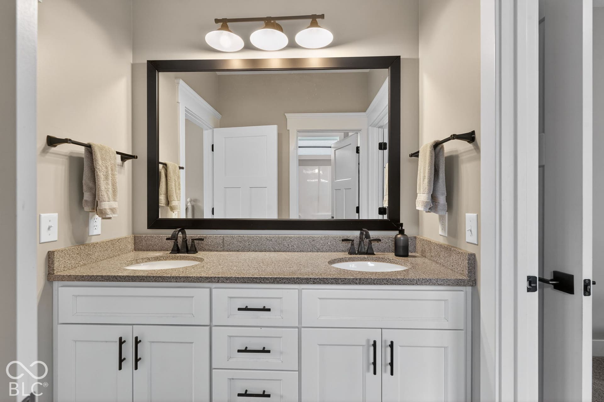 10901 Giselle Way, Fishers, IN 46040
