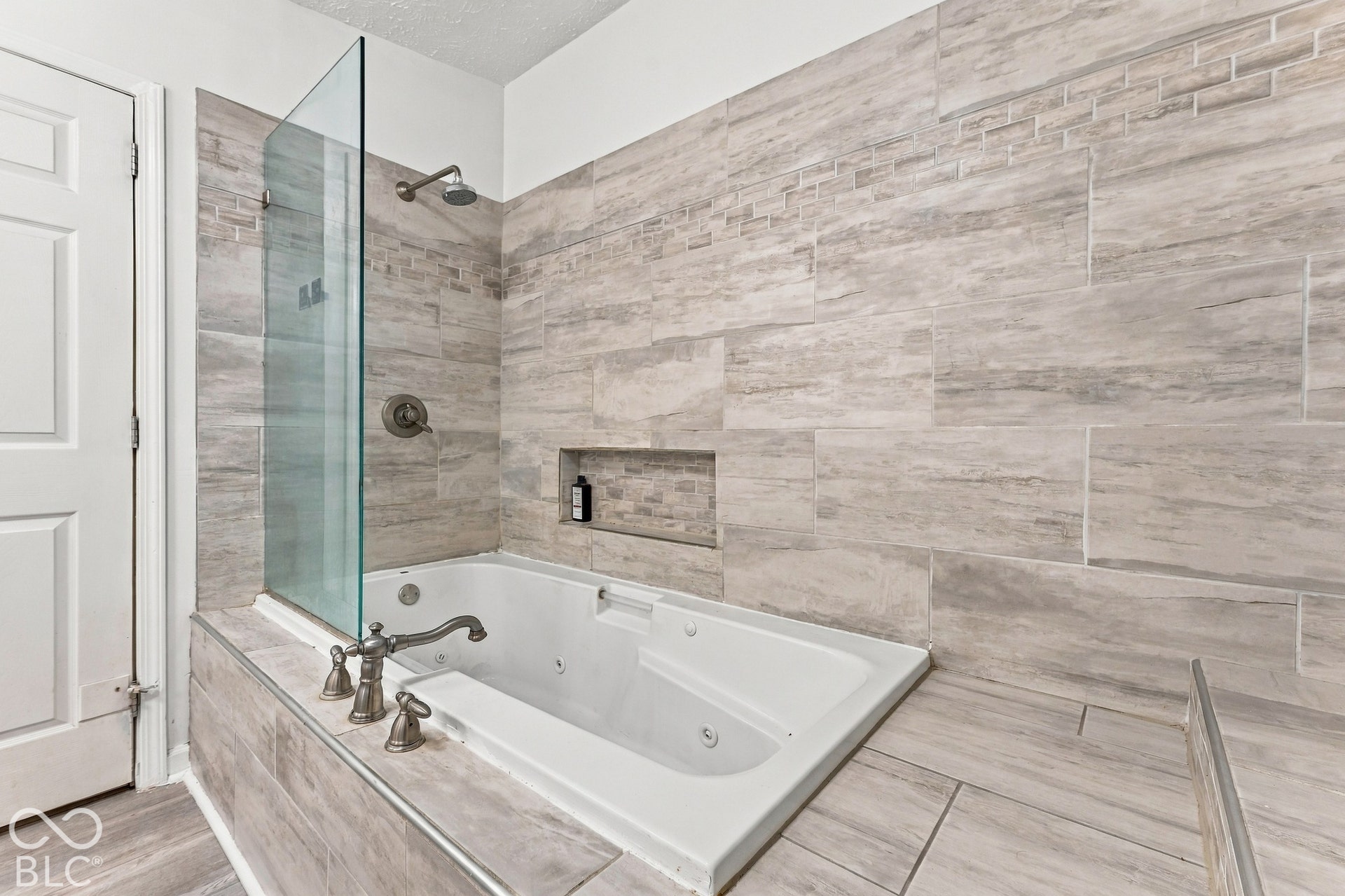 9444 N Gray Avenue, Unionville, IN 47468