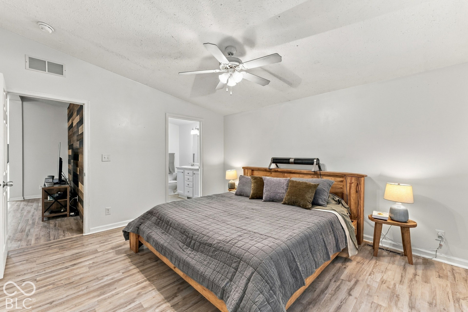 9444 N Gray Avenue, Unionville, IN 47468