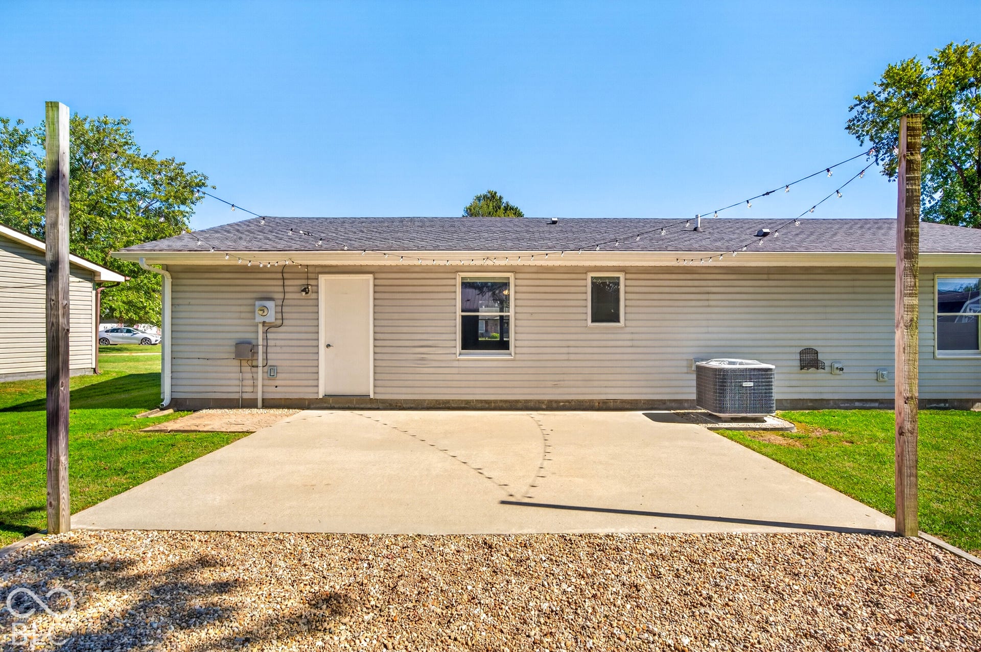 637 Woodside Court, Seymour, IN 47274