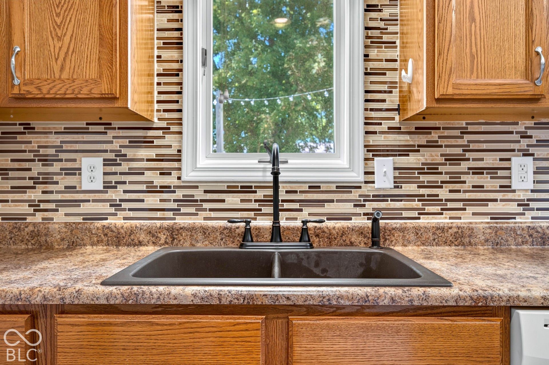 637 Woodside Court, Seymour, IN 47274