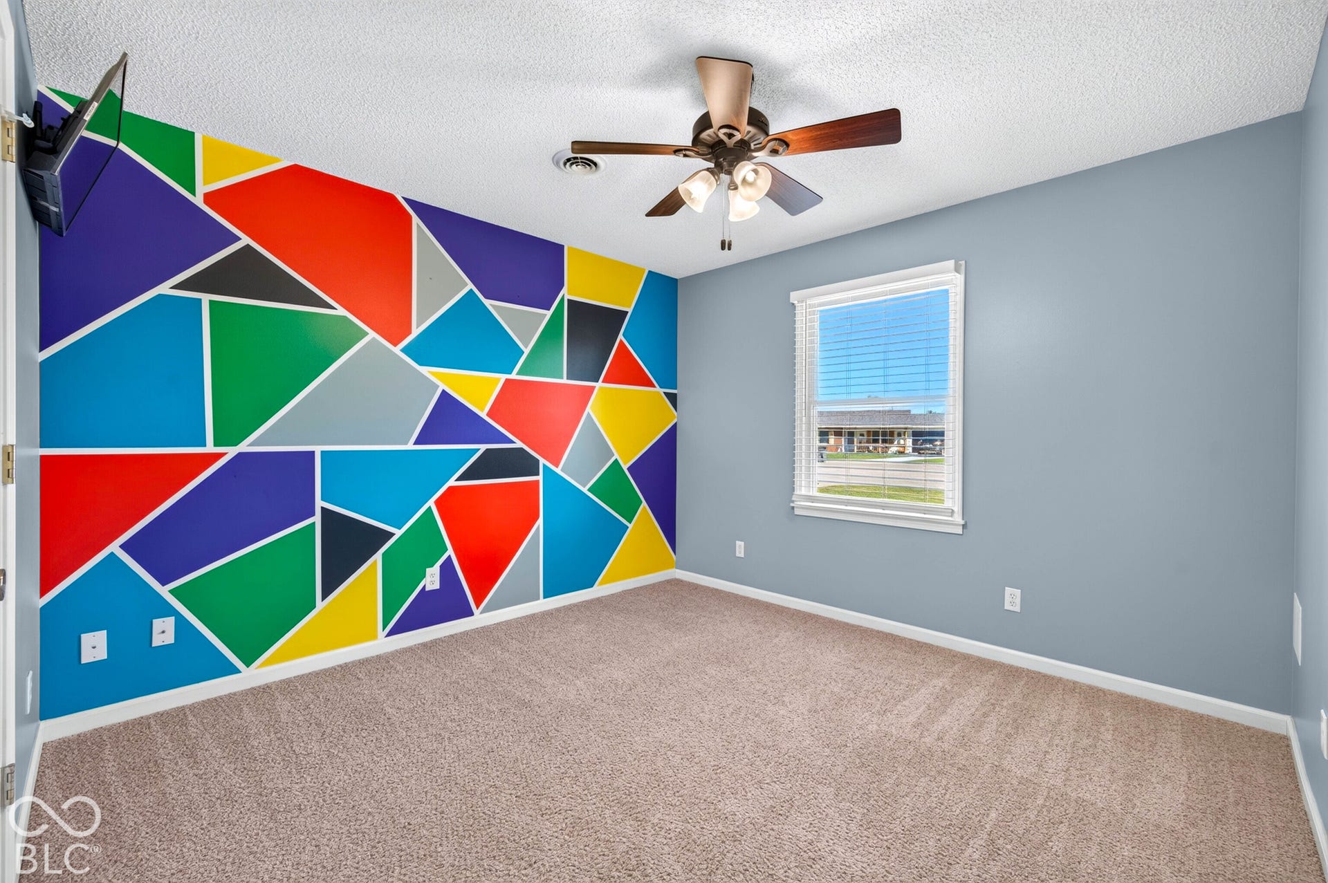 637 Woodside Court, Seymour, IN 47274