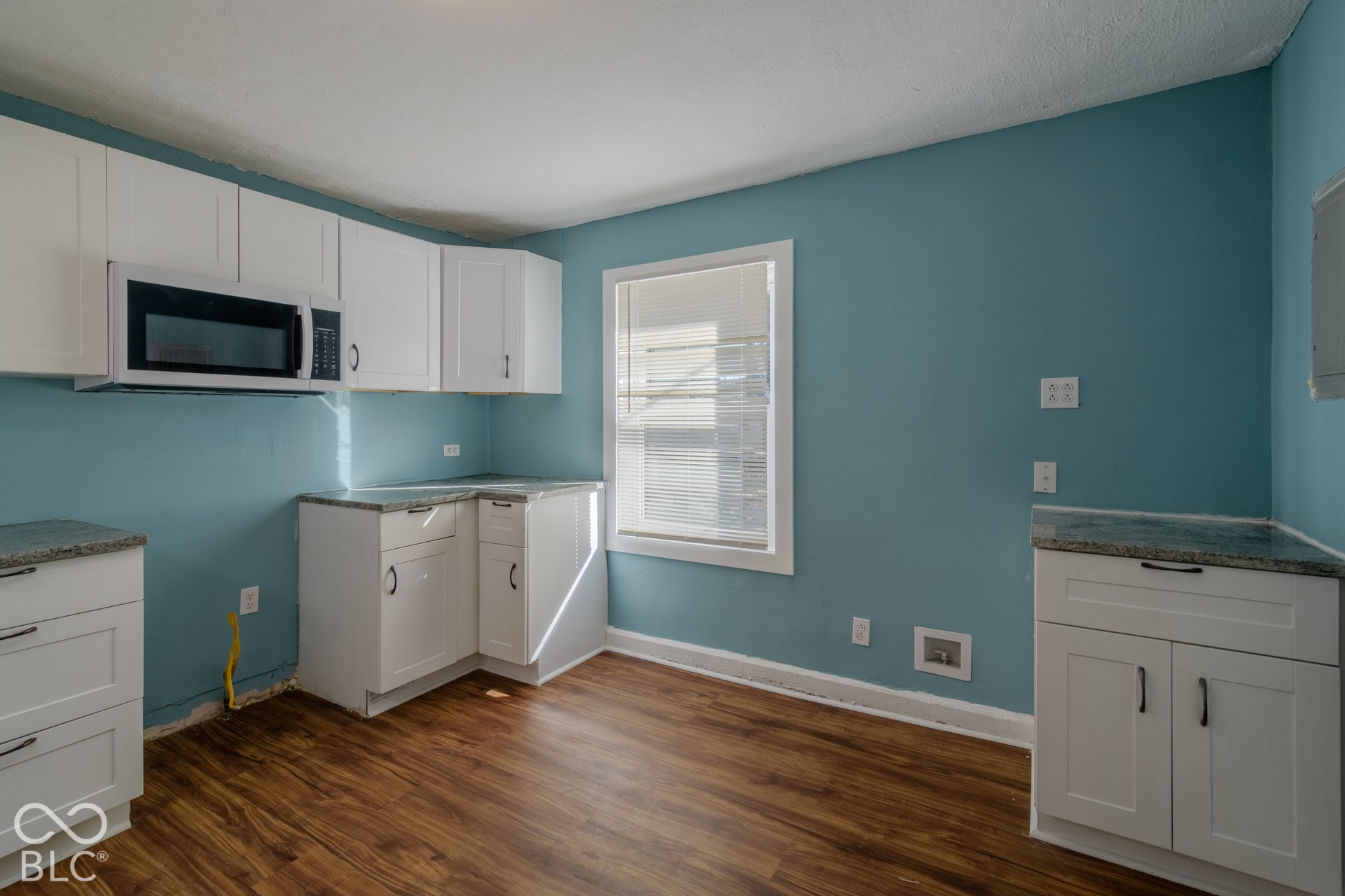 2323 English Avenue, Indianapolis, IN 46201 2323 English Avenue, Indianapolis, IN 46201