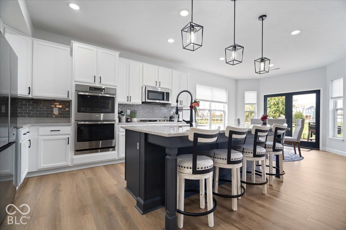 6344 Sugar Maple Drive, Zionsville, IN 46077