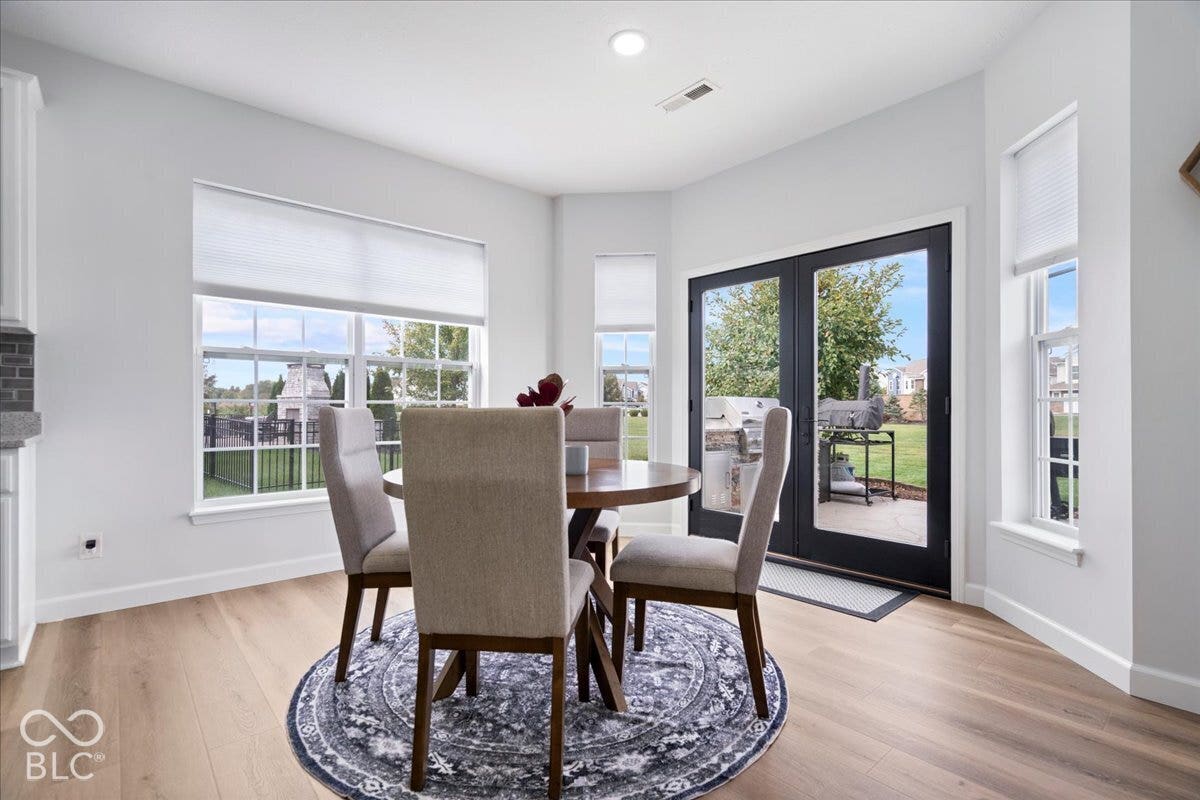 6344 Sugar Maple Drive, Zionsville, IN 46077