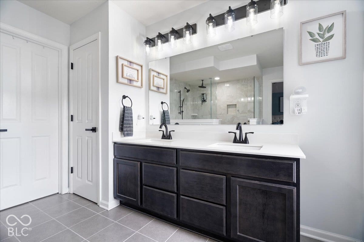 6344 Sugar Maple Drive, Zionsville, IN 46077