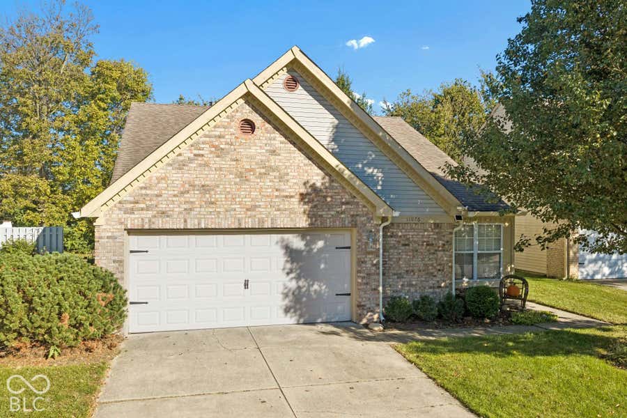 Property photo for 11076 Oakridge Drive, Fishers, IN