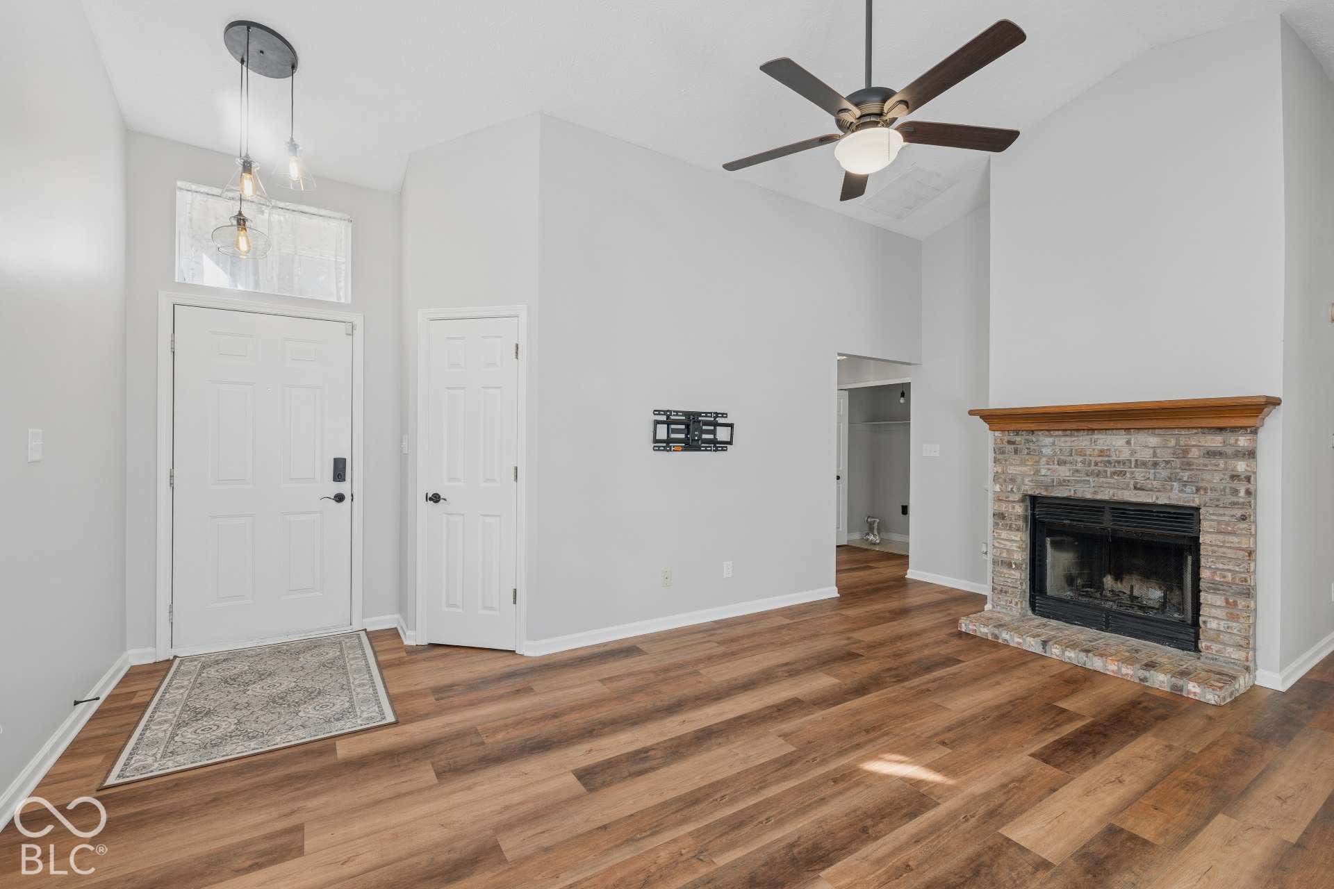 11076 Oakridge Drive, Fishers, IN 46038