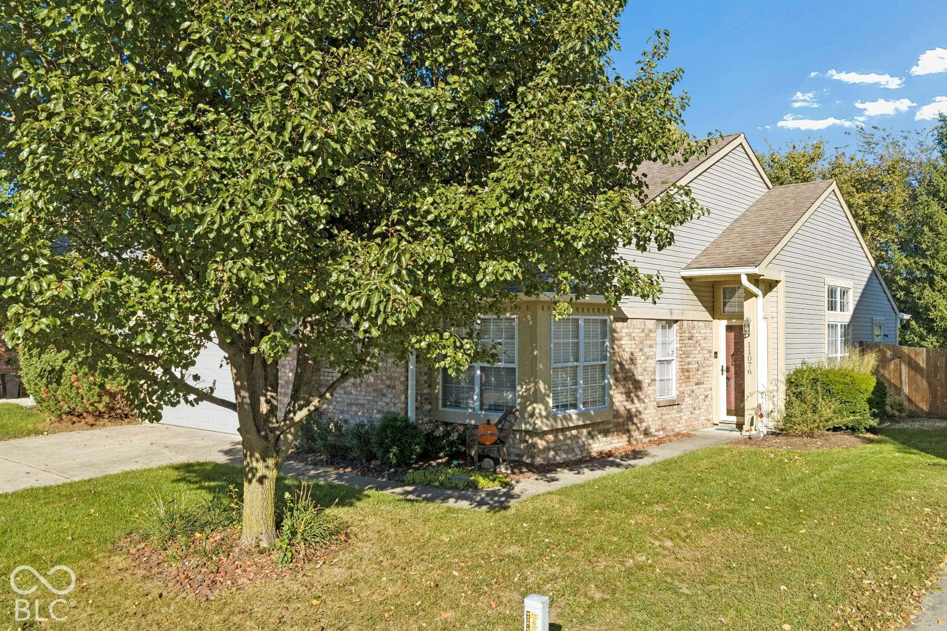 11076 Oakridge Drive, Fishers, IN 46038