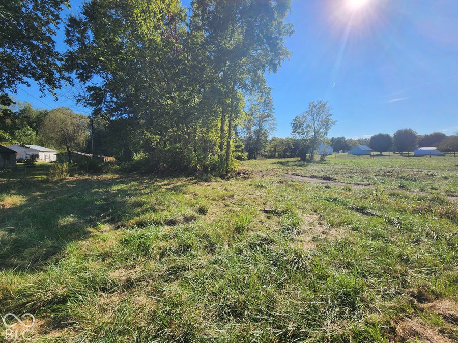 Property photo for 12327 E County Road 1000 N, Seymour, IN