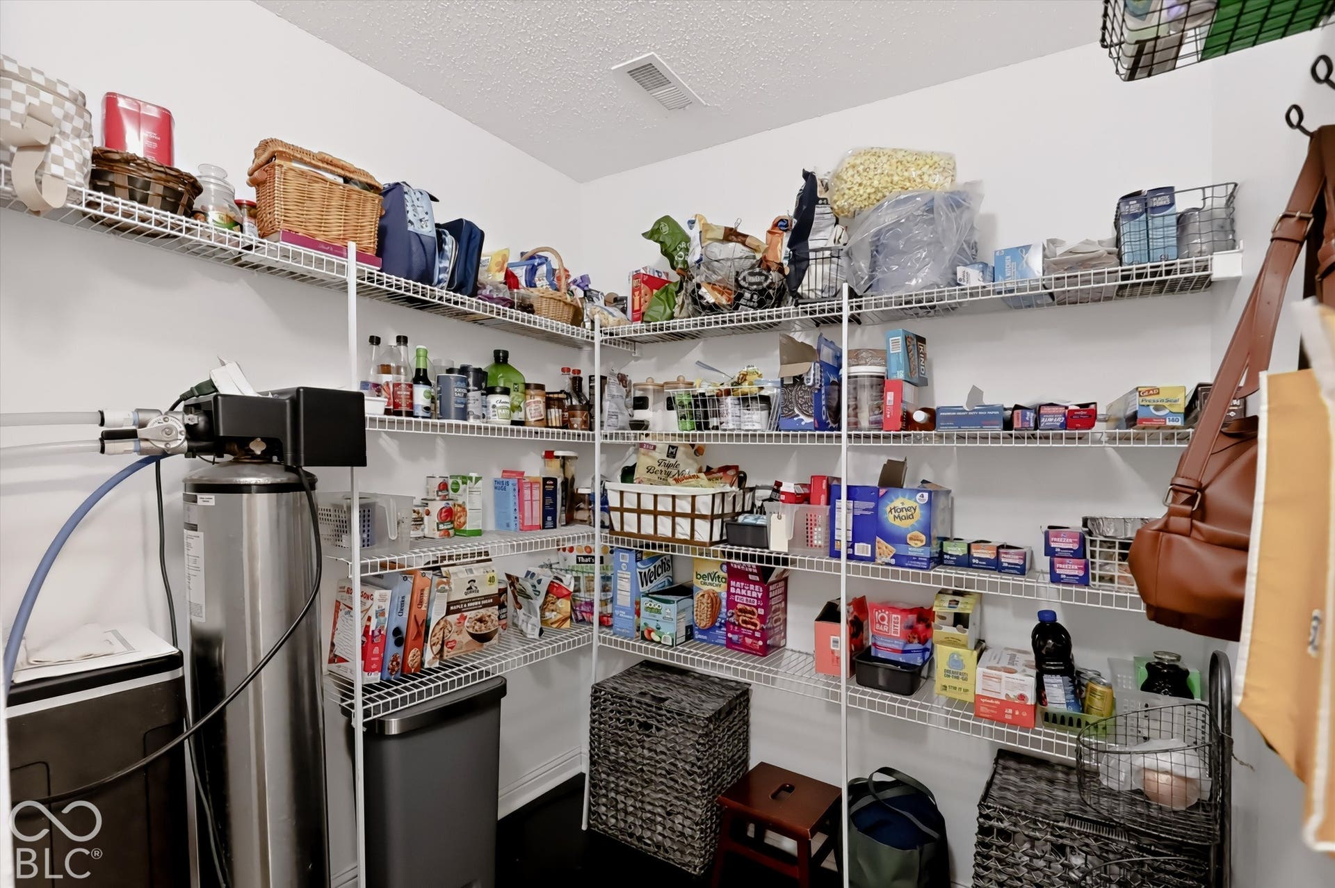 5739 Woodland Trace Boulevard, Indianapolis, IN 46237 5739 Woodland Trace Boulevard, Indianapolis, IN 46237