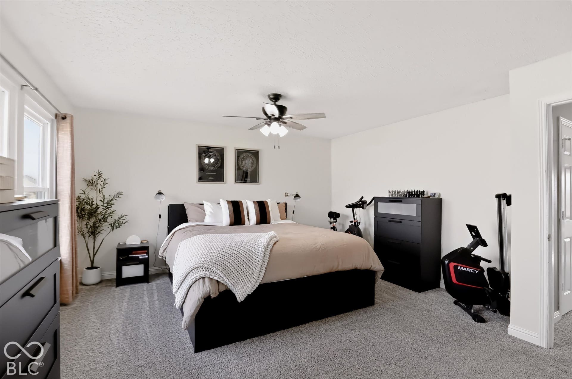 5739 Woodland Trace Boulevard, Indianapolis, IN 46237 5739 Woodland Trace Boulevard, Indianapolis, IN 46237
