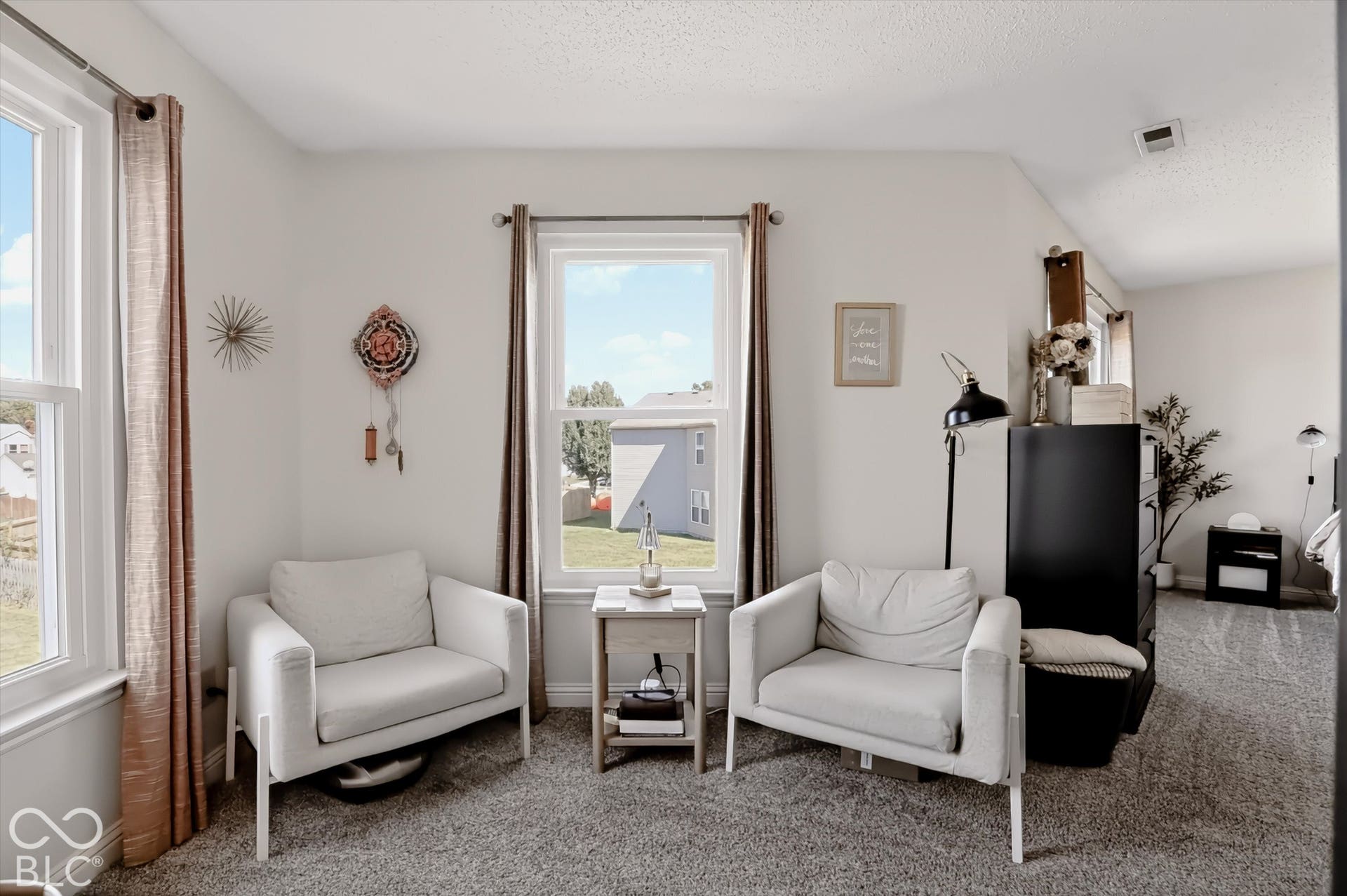 5739 Woodland Trace Boulevard, Indianapolis, IN 46237 5739 Woodland Trace Boulevard, Indianapolis, IN 46237