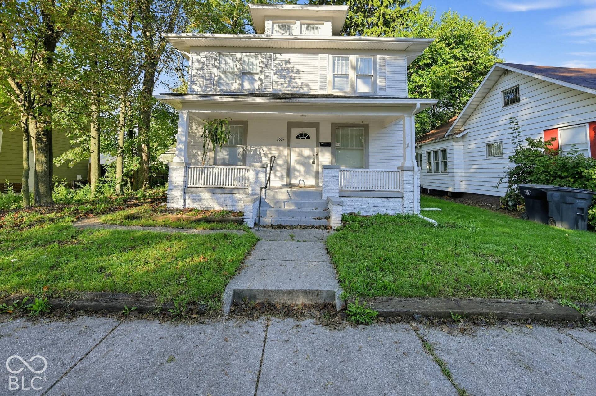 1031 College Street, South Bend, IN 46628
