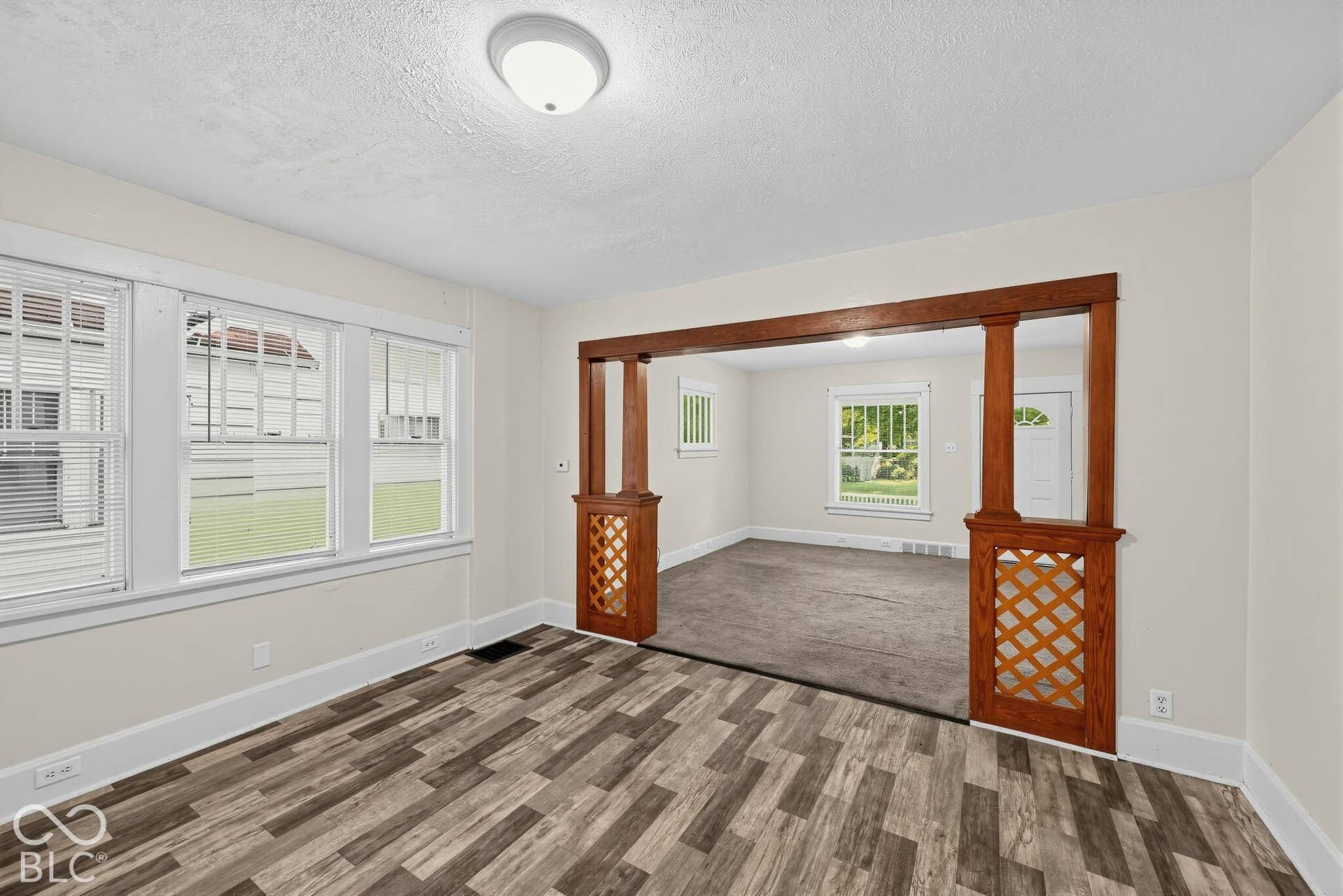 1031 College Street, South Bend, IN 46628