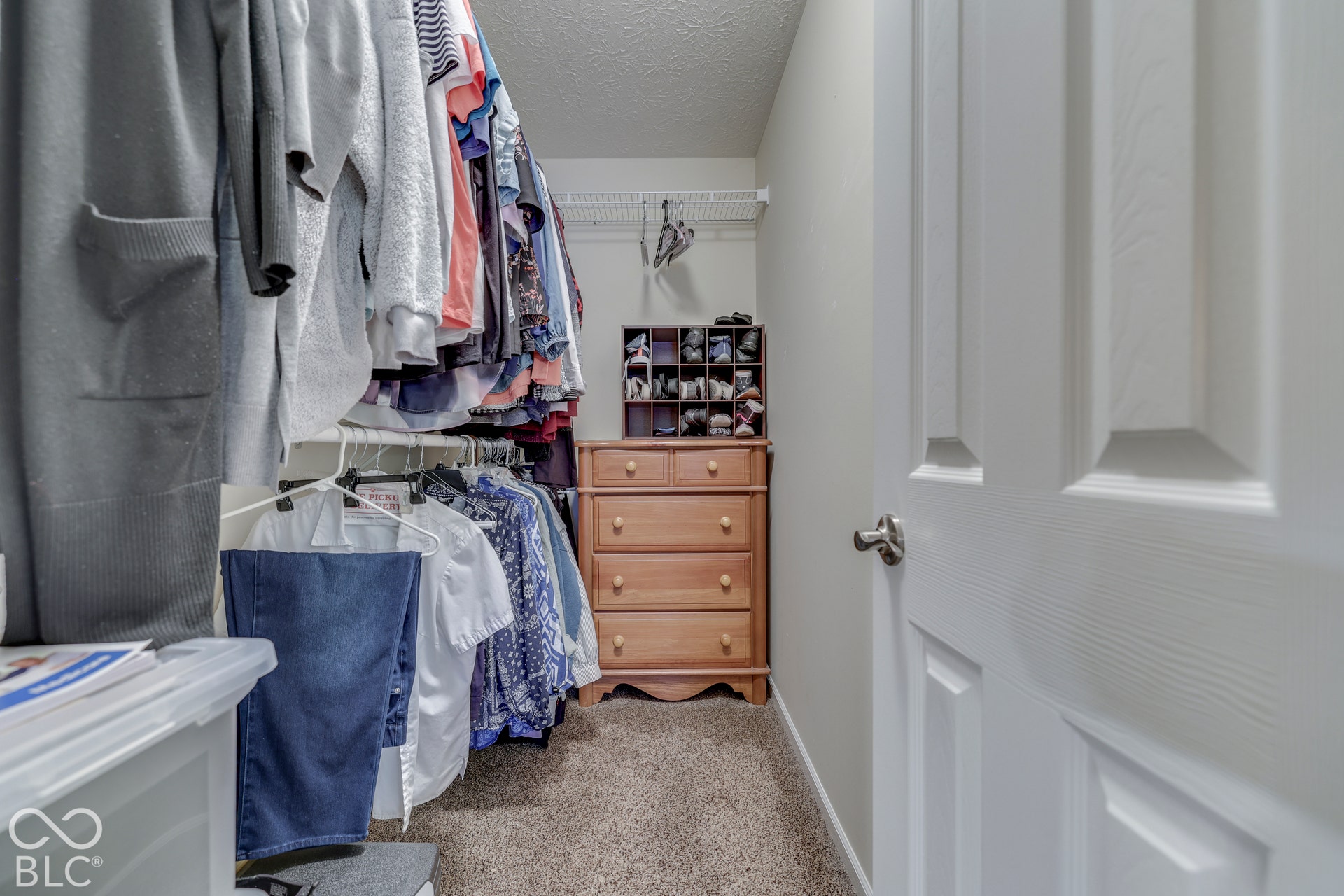 1031 Lincoln Park West Drive, Greenwood, IN 46142