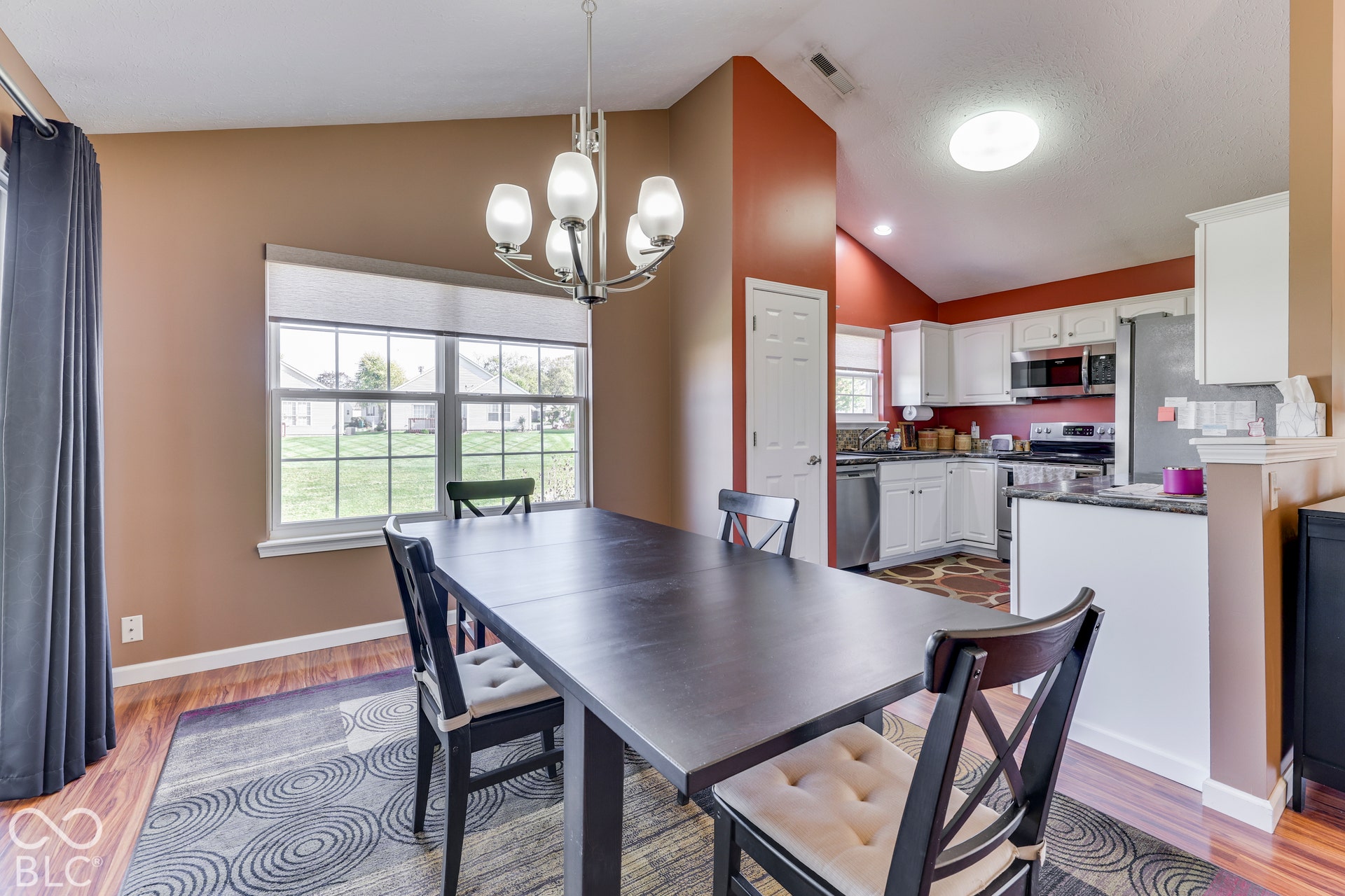 1031 Lincoln Park West Drive, Greenwood, IN 46142