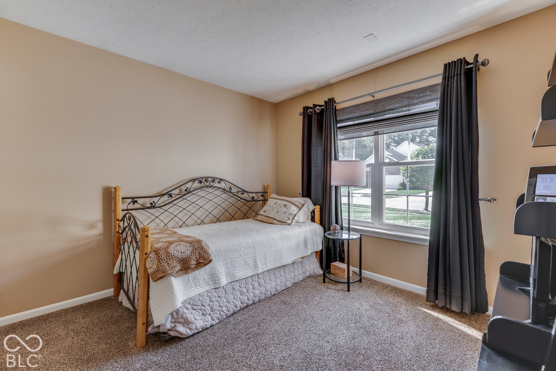 1031 Lincoln Park West Drive, Greenwood, IN 46142