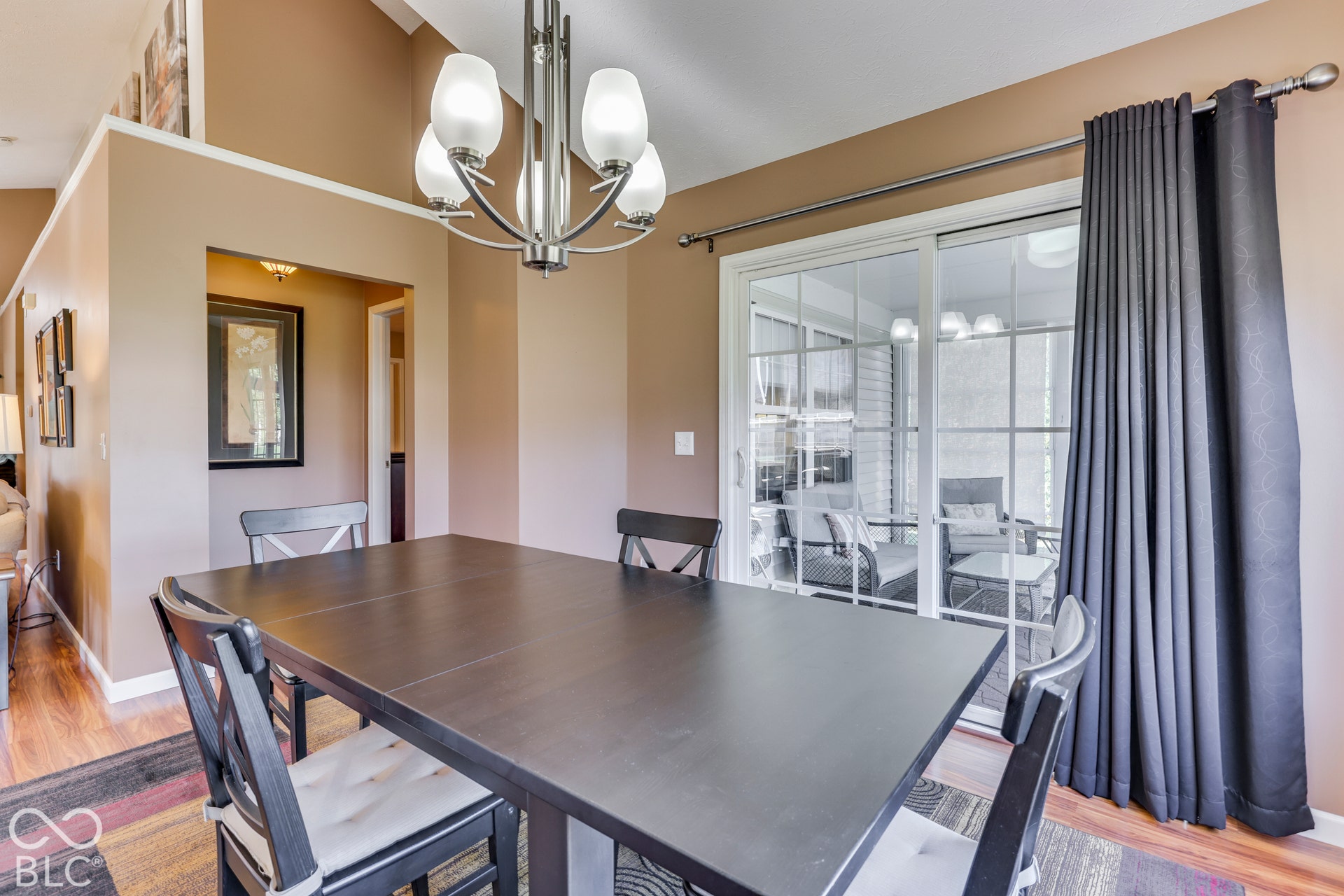 1031 Lincoln Park West Drive, Greenwood, IN 46142