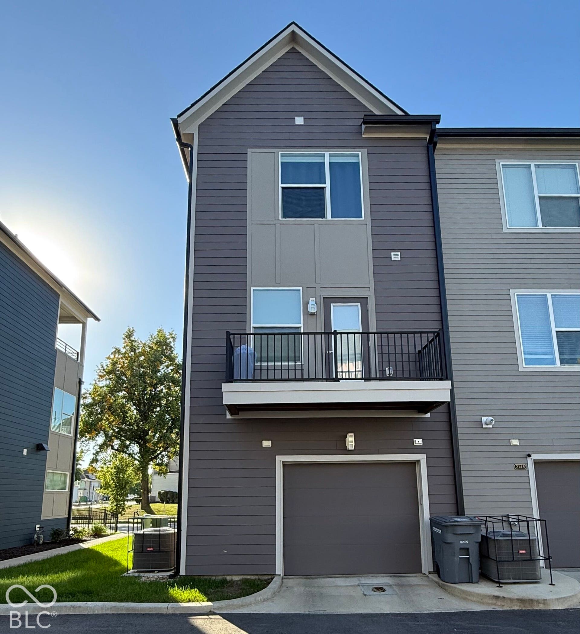 2143 N College Avenue, Indianapolis, IN 46202