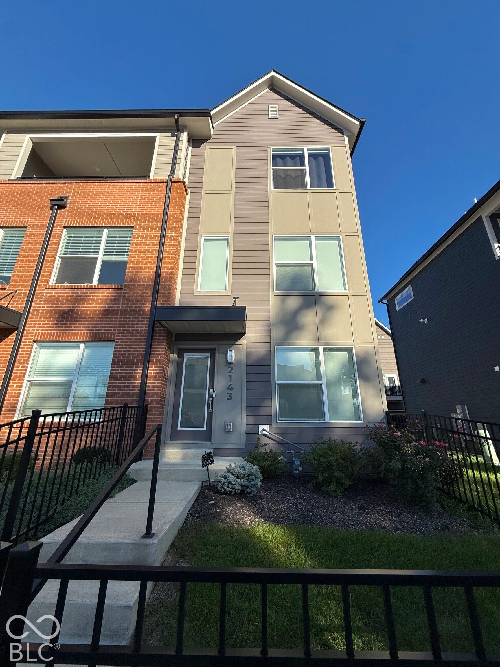 2143 N College Avenue, Indianapolis, IN 46202