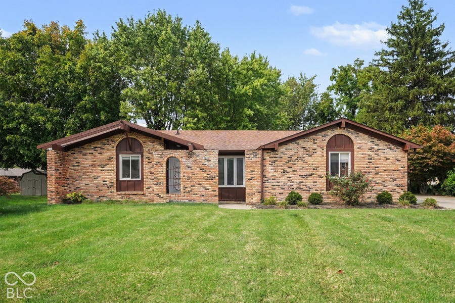 Property photo for 6916 White Pines Court, Indianapolis, IN