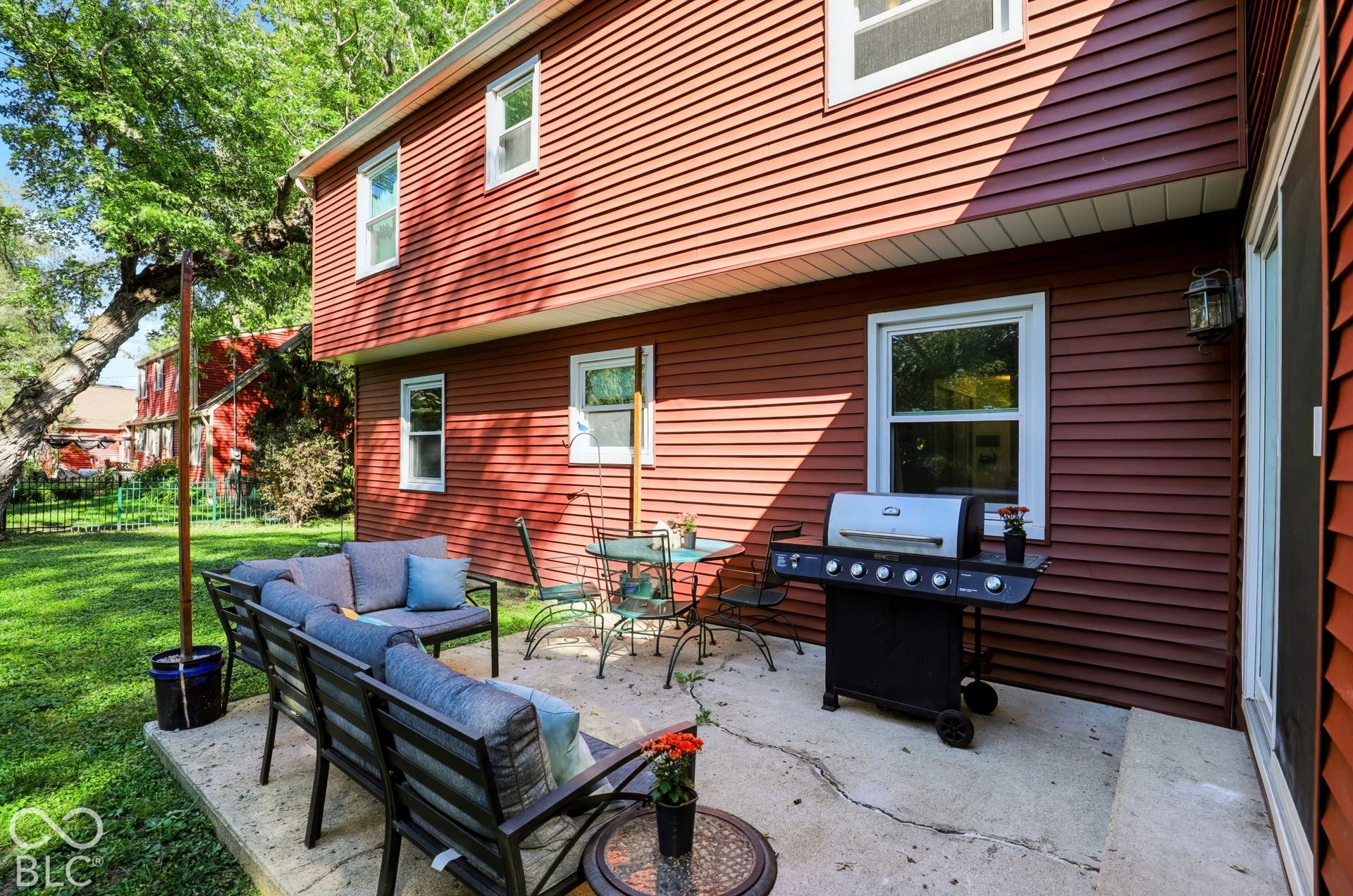 703 Pershing Drive, Anderson, IN 46011 703 Pershing Drive, Anderson, IN 46011