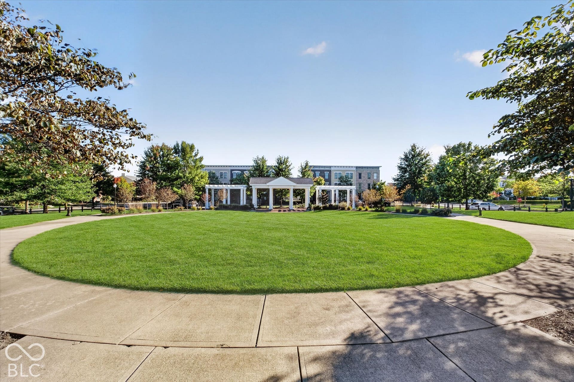 2427 Glebe Street, Carmel, IN 46032 2427 Glebe Street, Carmel, IN 46032